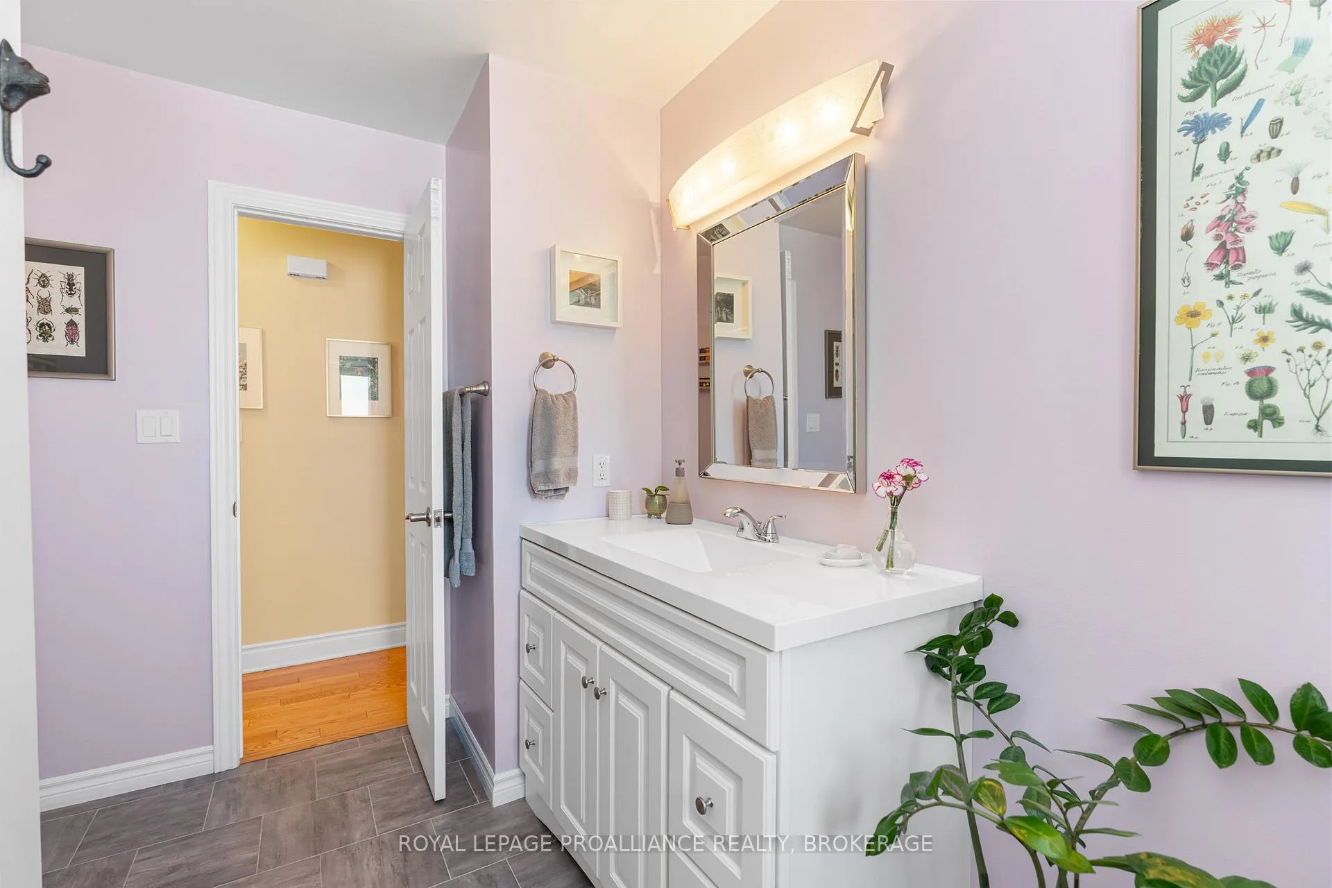 Photo 23 of 812 Hillside Drive, Kingston, South of Taylor-Kidd Blvd — HOMEH