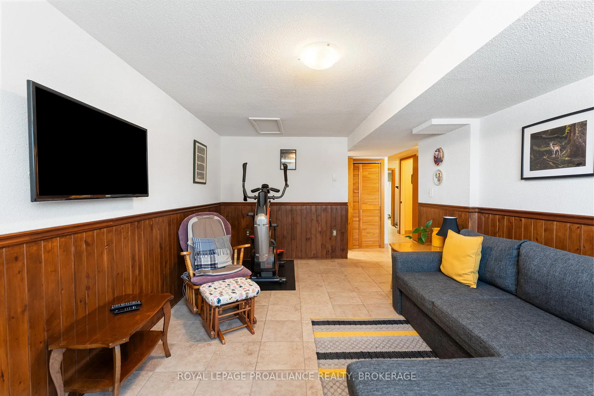 Photo 32 of 812 Hillside Drive, Kingston, South of Taylor-Kidd Blvd — HOMEH