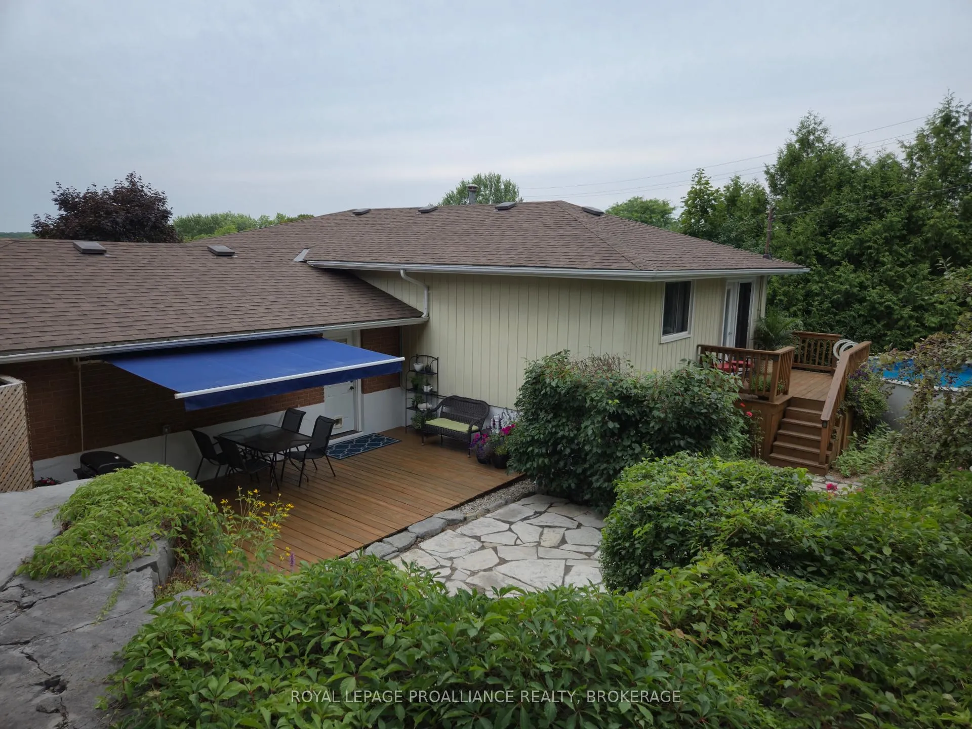 Photo 38 of 812 Hillside Drive, Kingston, South of Taylor-Kidd Blvd — HOMEH
