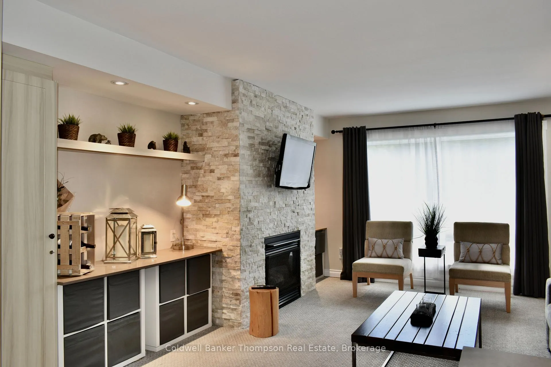 Photo of Unit 54-208, 1234 Deerhurst, Summit Lodge Drive