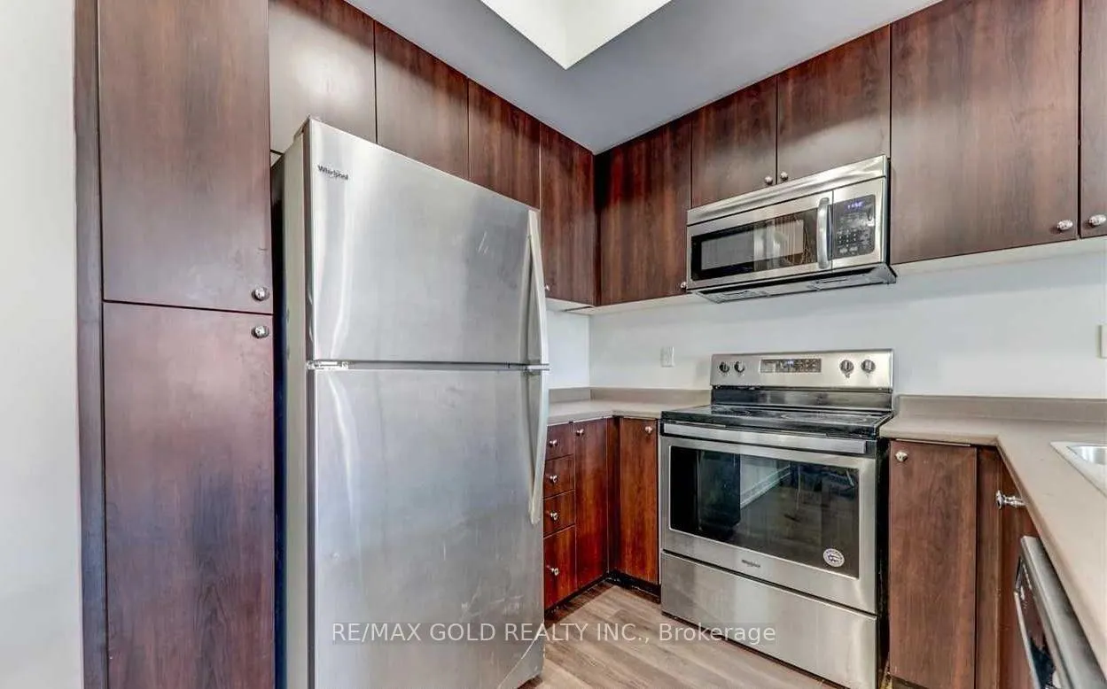 Photo 4 of Unit 201, 1555 Kingston Road, Pickering, Town Centre — HOMEH