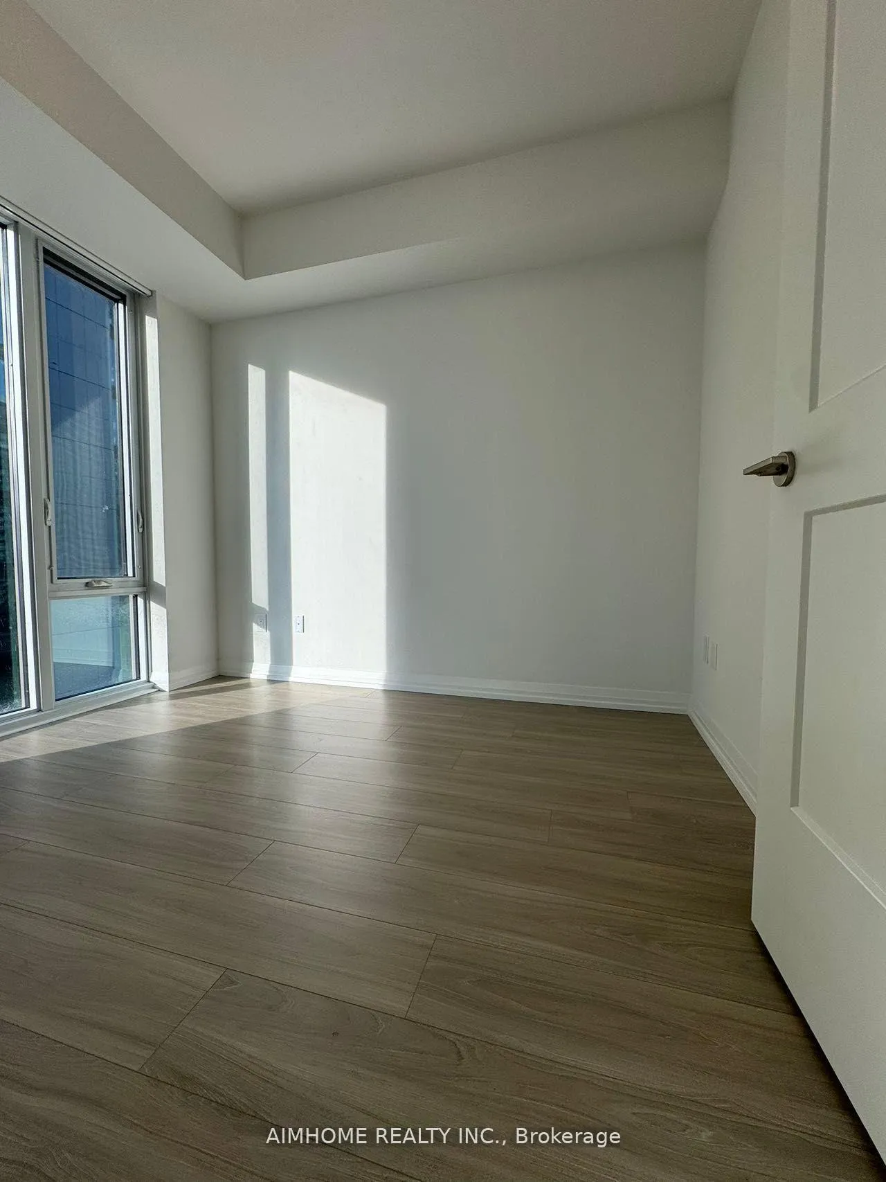 Photo 7 of Unit 2903, 8 Widmer Street, Toronto, Waterfront Communities — HOMEH