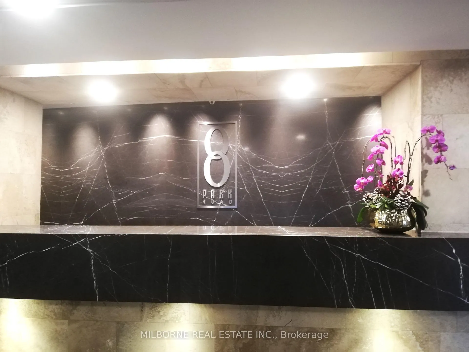 Photo 4 of Unit 2807, 8 Park Road, Toronto, Rosedale-Moore Park — HOMEH
