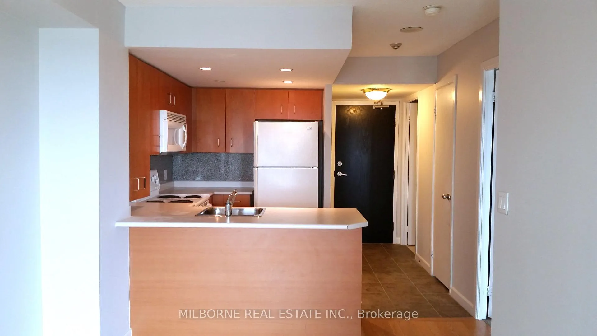 Photo 9 of Unit 2807, 8 Park Road, Toronto, Rosedale-Moore Park — HOMEH