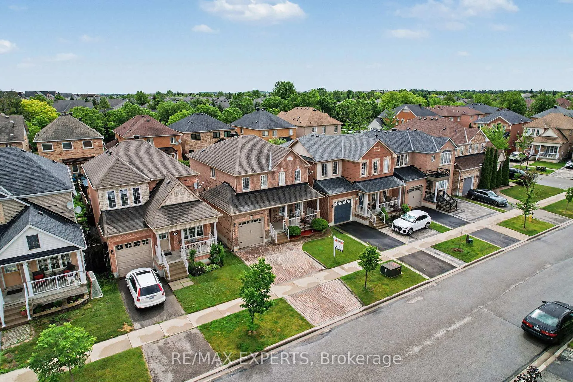 Photo 1 of 7 Cornerstone Road, Markham, Greensborough — HOMEH