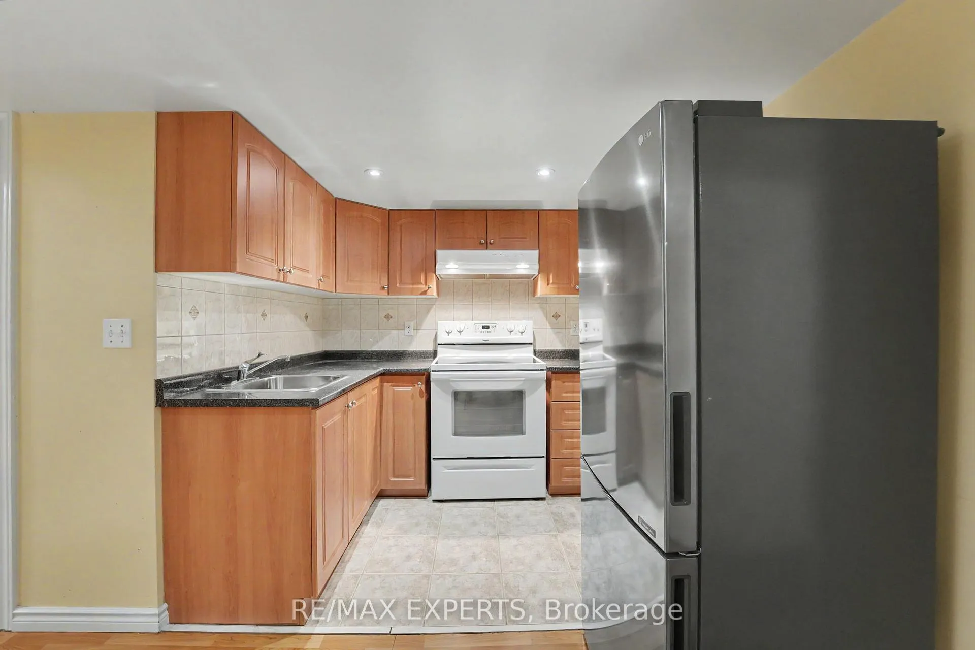 Photo 4 of 7 Cornerstone Road, Markham, Greensborough — HOMEH