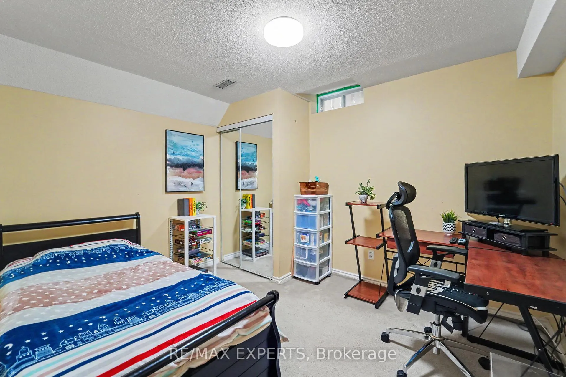 Photo 7 of 7 Cornerstone Road, Markham, Greensborough — HOMEH
