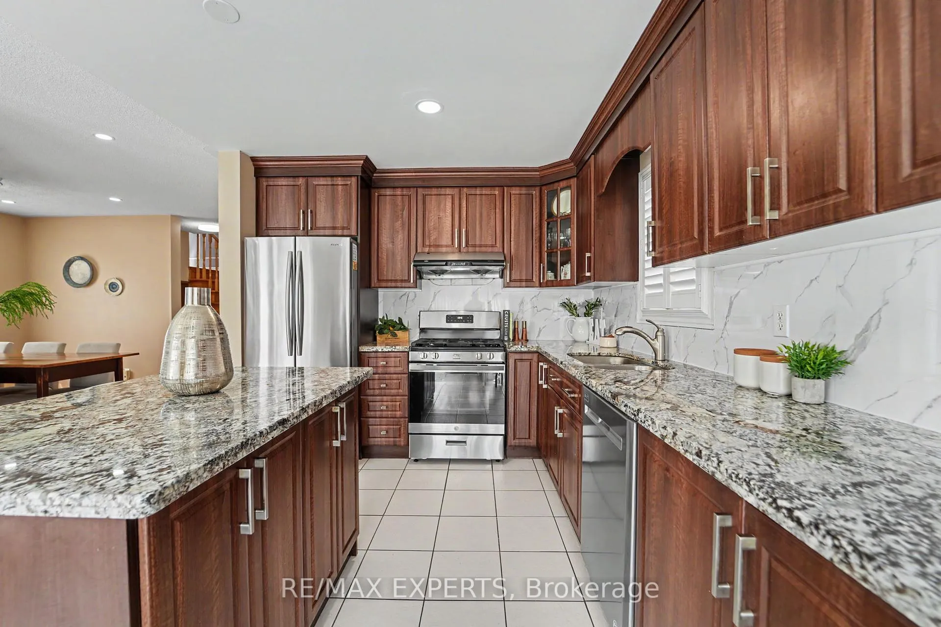 Photo 18 of 7 Cornerstone Road, Markham, Greensborough — HOMEH