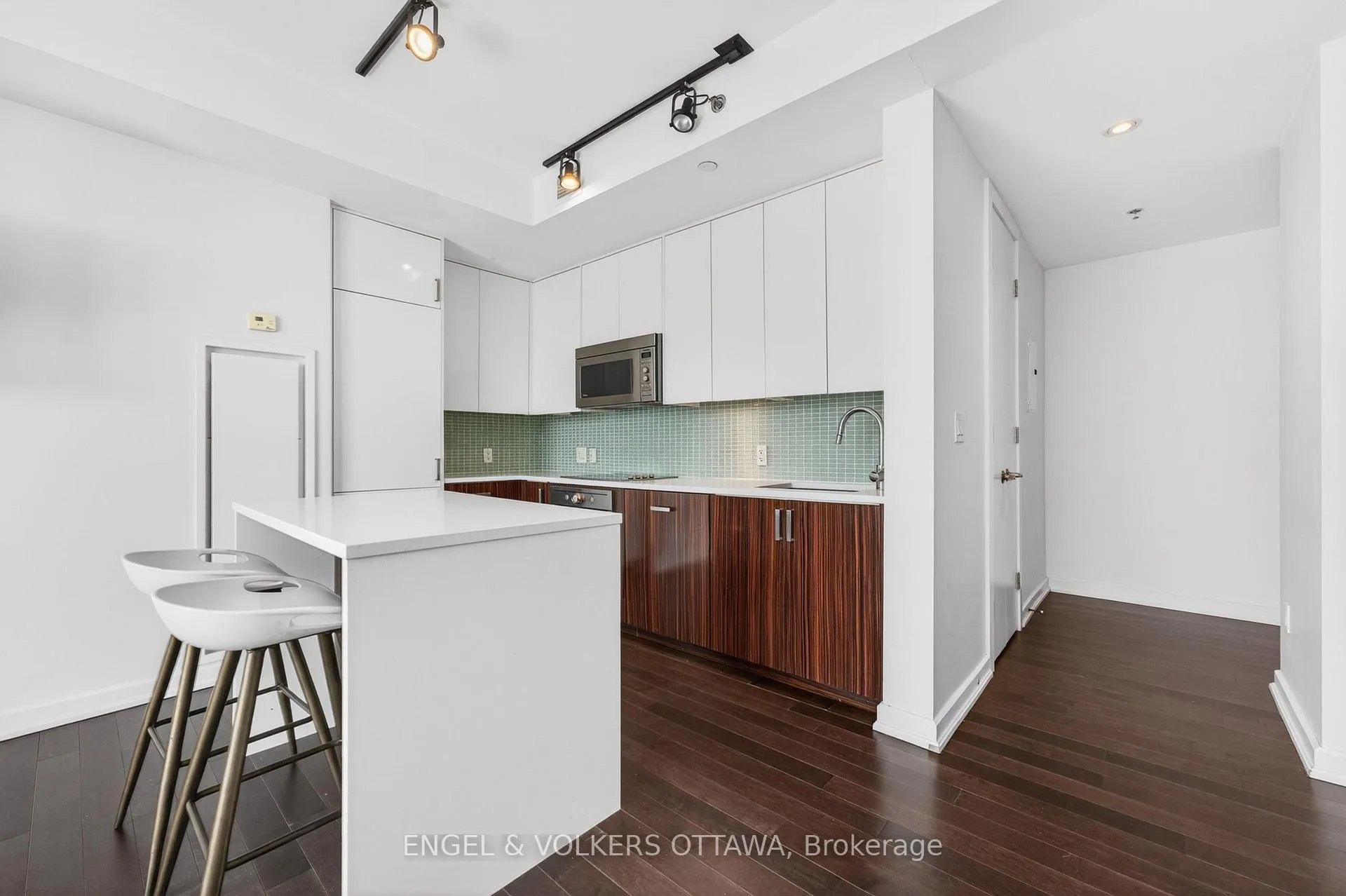 Photo 11 of Unit 1210, 300 Lisgar Street, Ottawa, Ottawa Centre — HOMEH