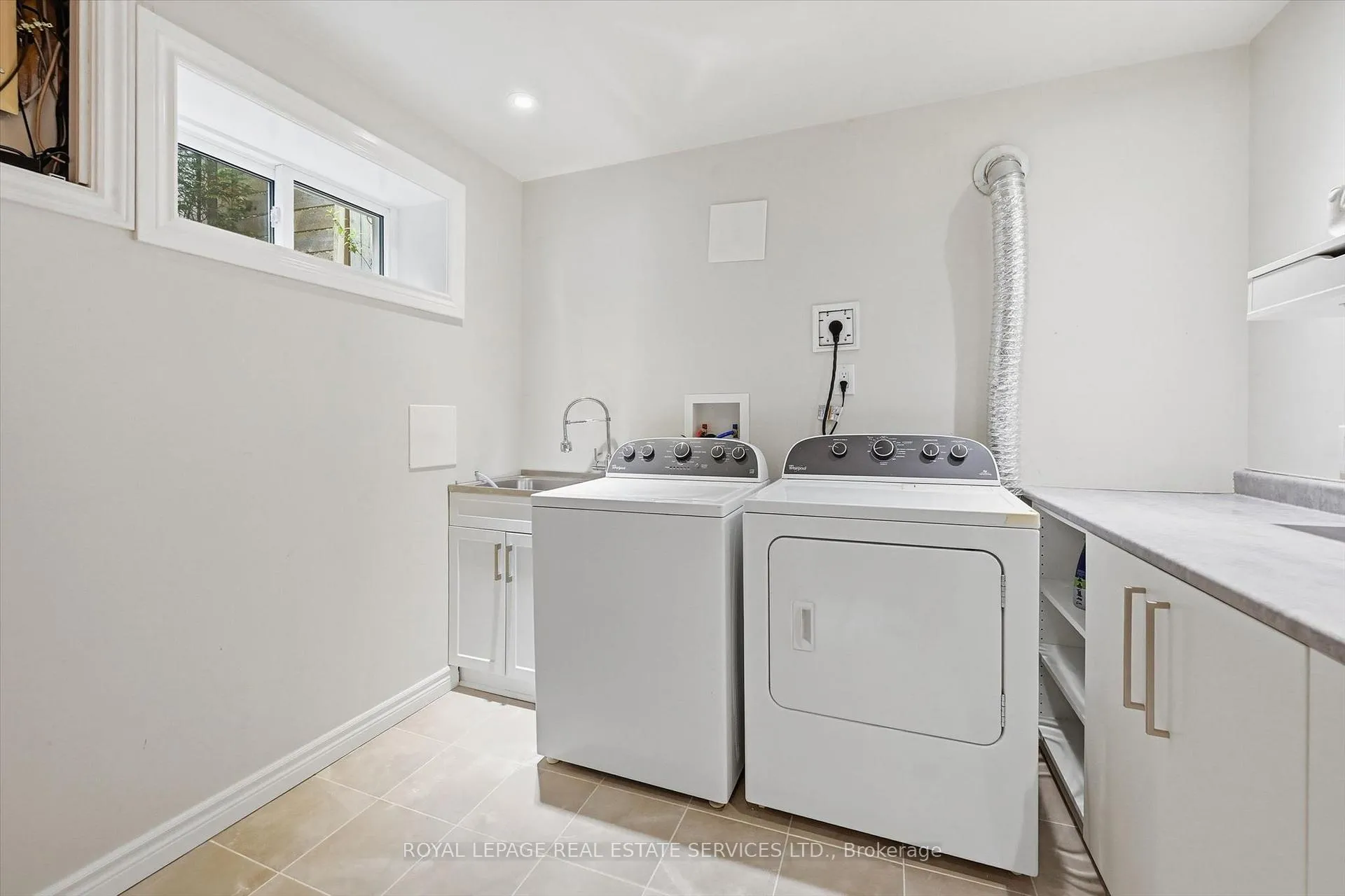 Photo 39 of 476 Maple Avenue, Oakville, Old Oakville — HOMEH