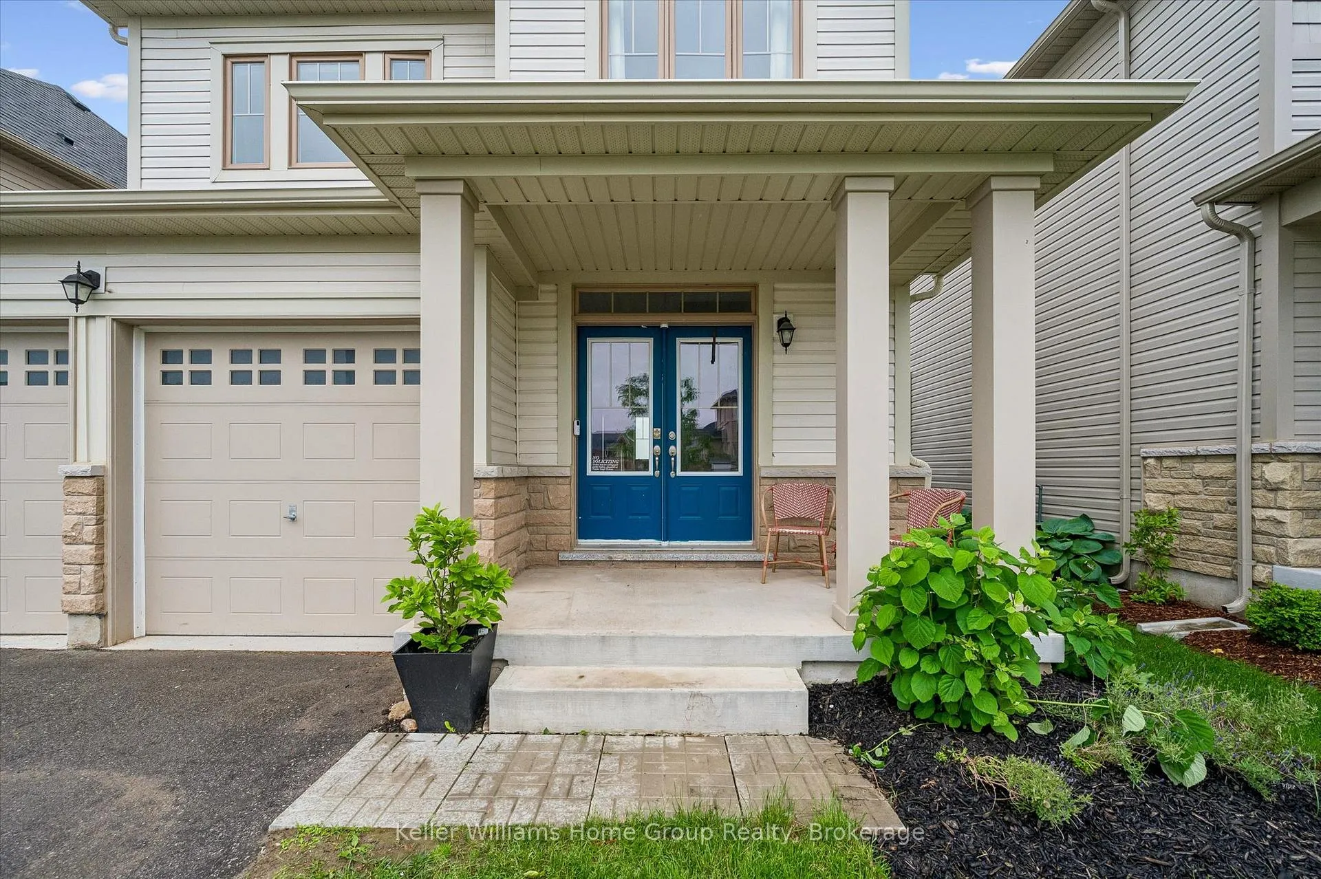 Photo 5 of 149 Elliot Avenue E, Centre Wellington, Fergus — HOMEH