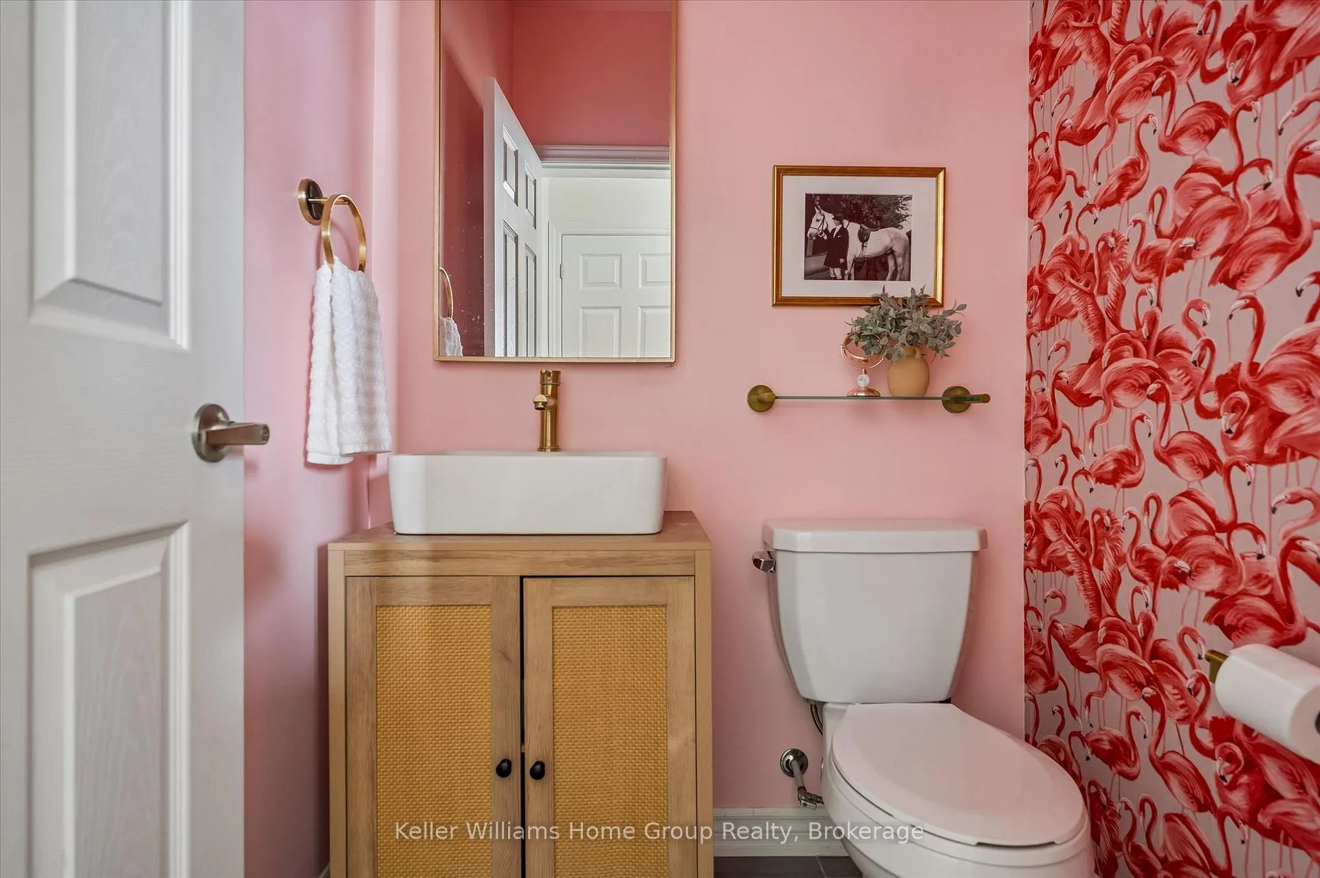 Photo 18 of 149 Elliot Avenue E, Centre Wellington, Fergus — HOMEH