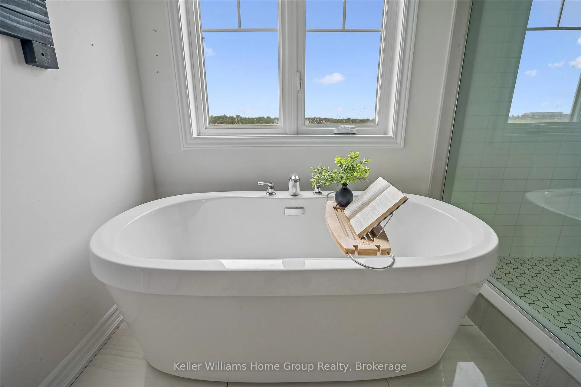 Photo 27 of 149 Elliot Avenue E, Centre Wellington, Fergus — HOMEH