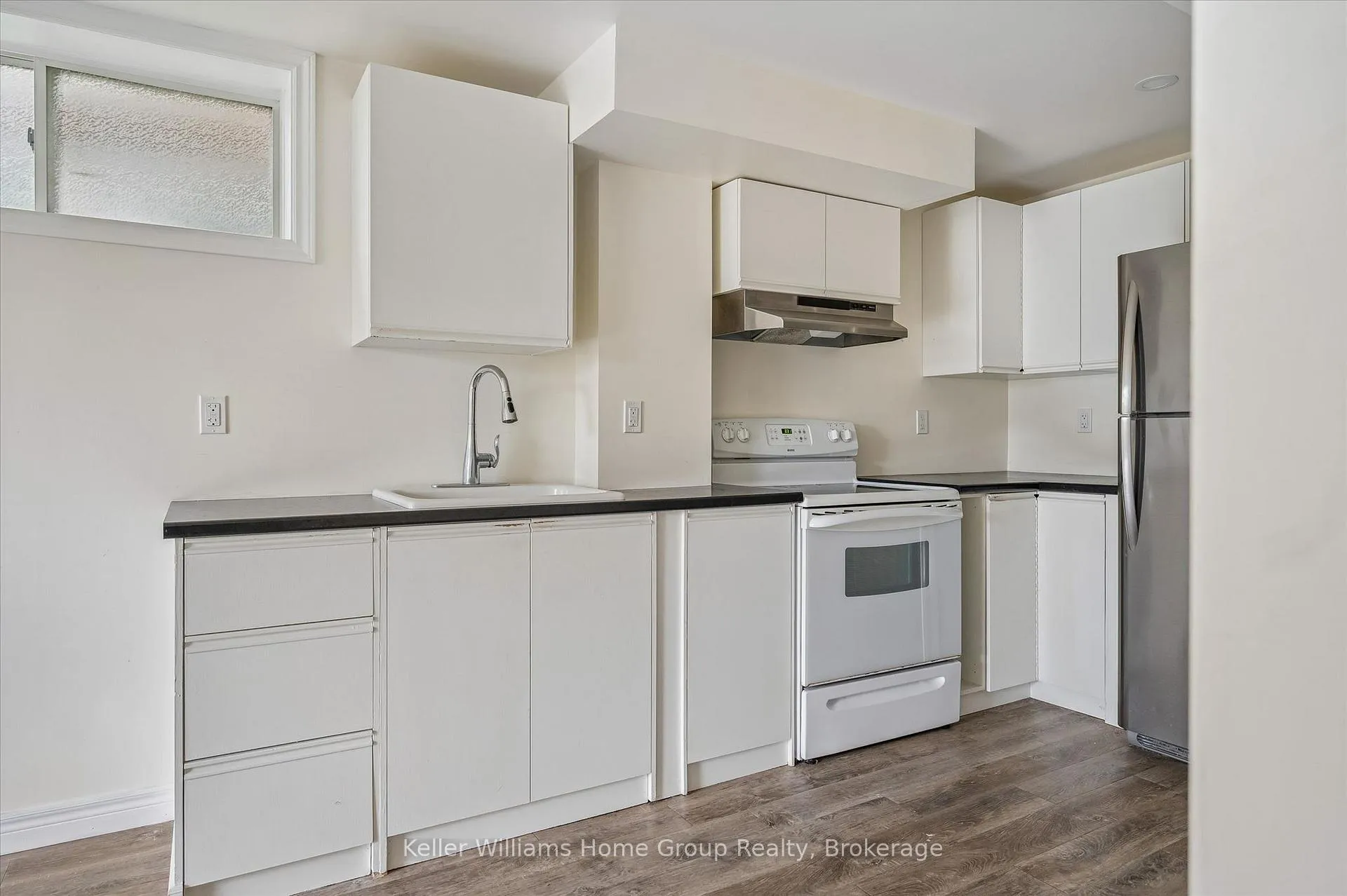 Photo 29 of 149 Elliot Avenue E, Centre Wellington, Fergus — HOMEH