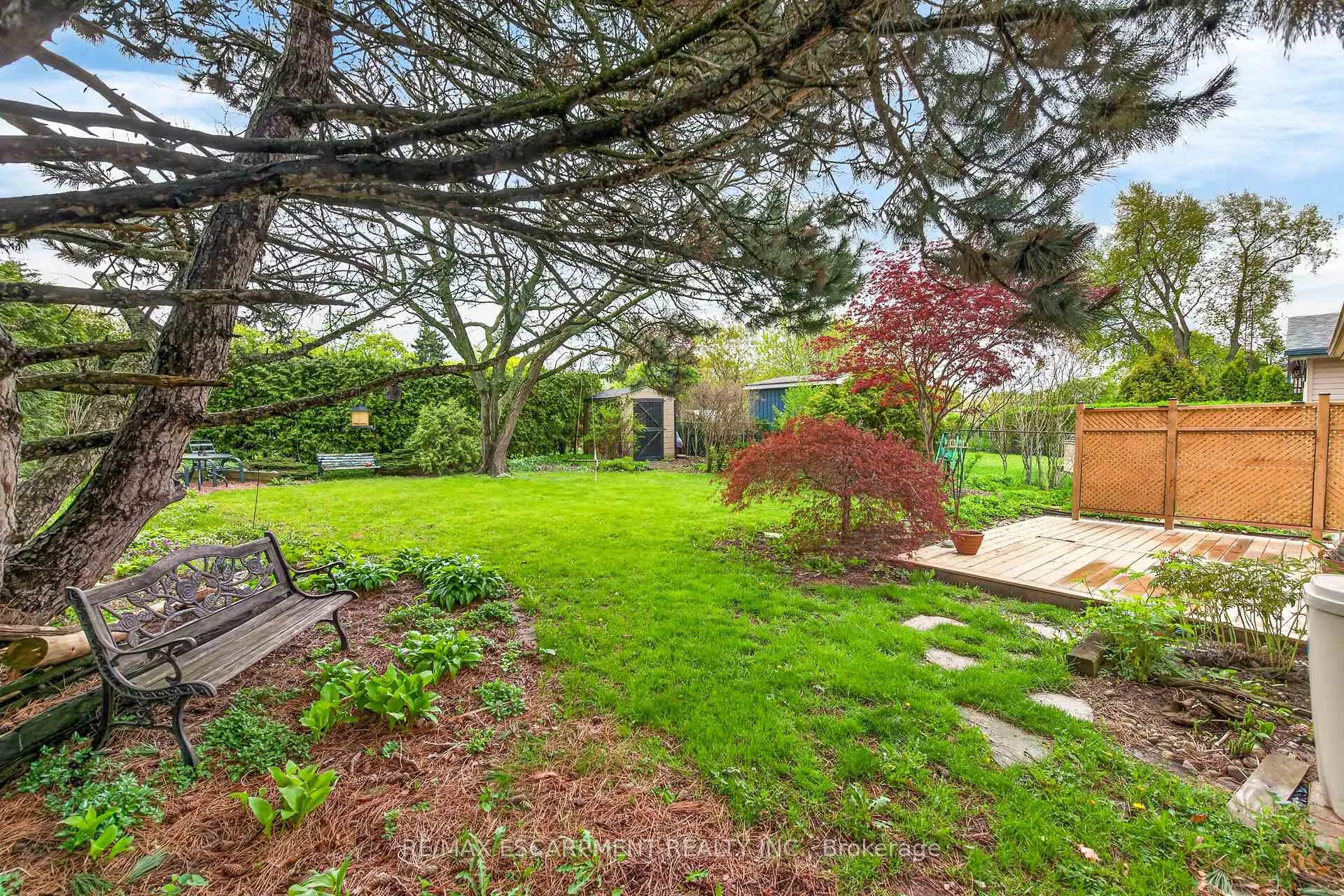 Photo 3 of 167 Darlington Drive, Hamilton, Gilbert — HOMEH