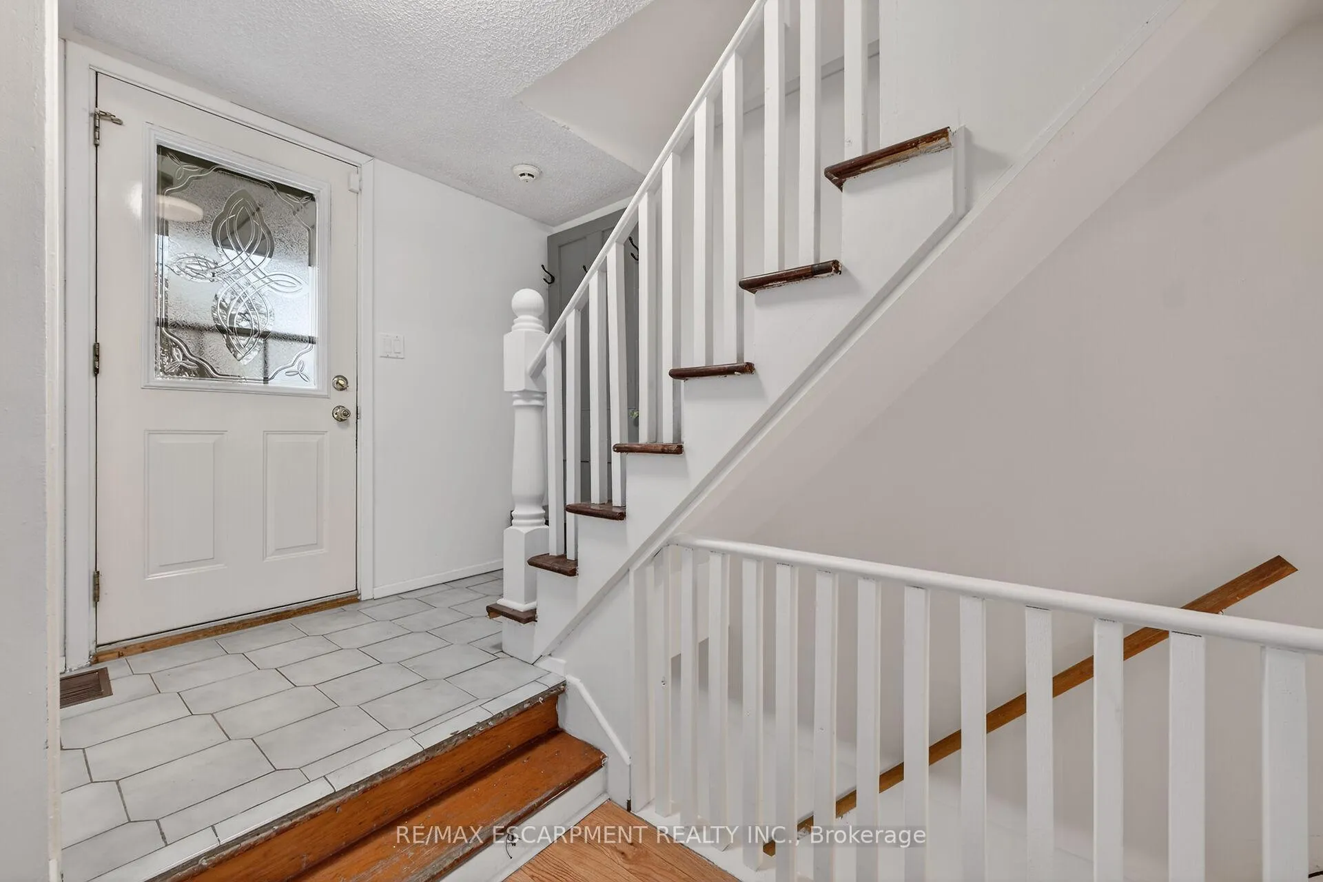 Photo 23 of 167 Darlington Drive, Hamilton, Gilbert — HOMEH