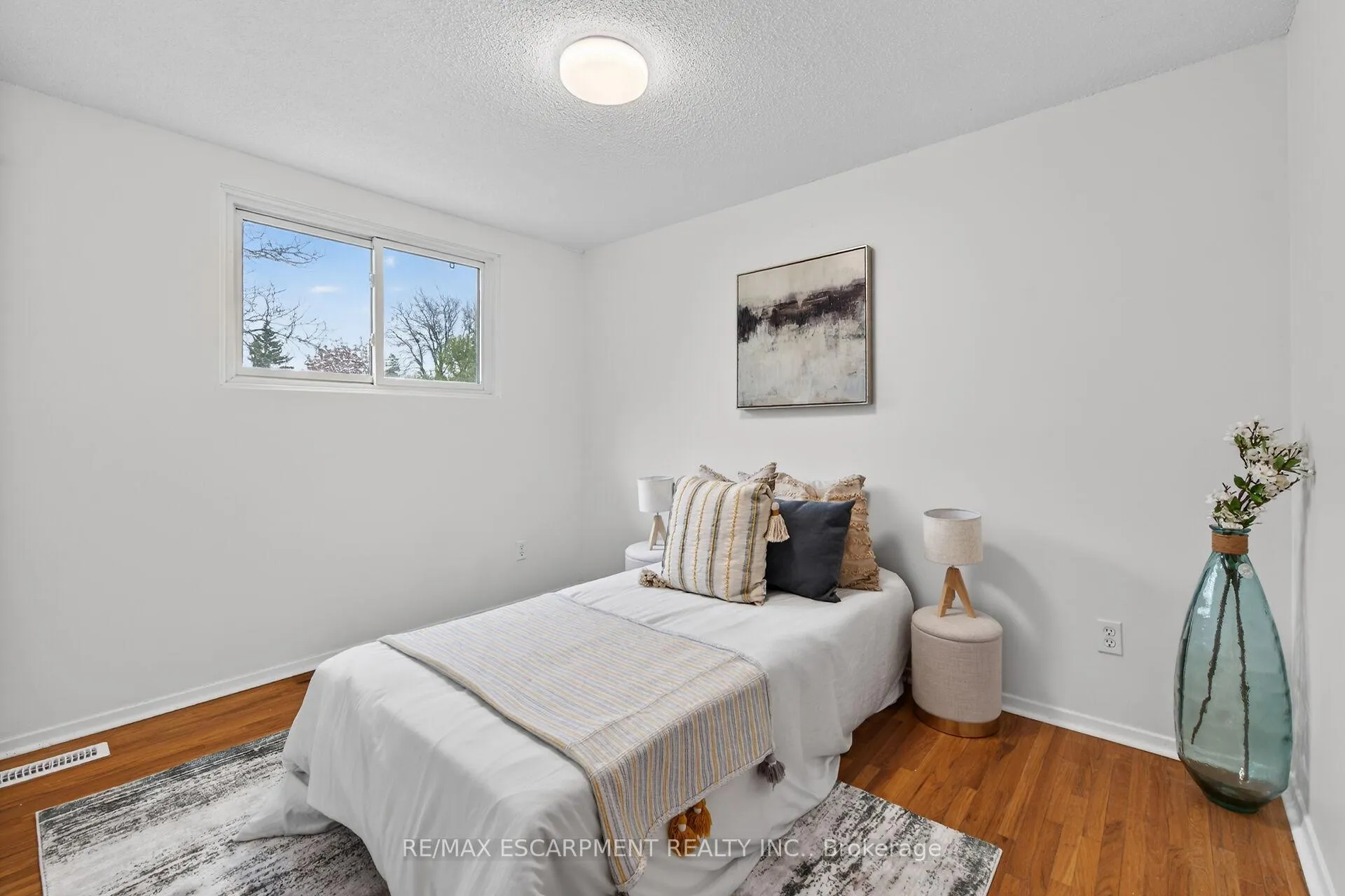 Photo 27 of 167 Darlington Drive, Hamilton, Gilbert — HOMEH