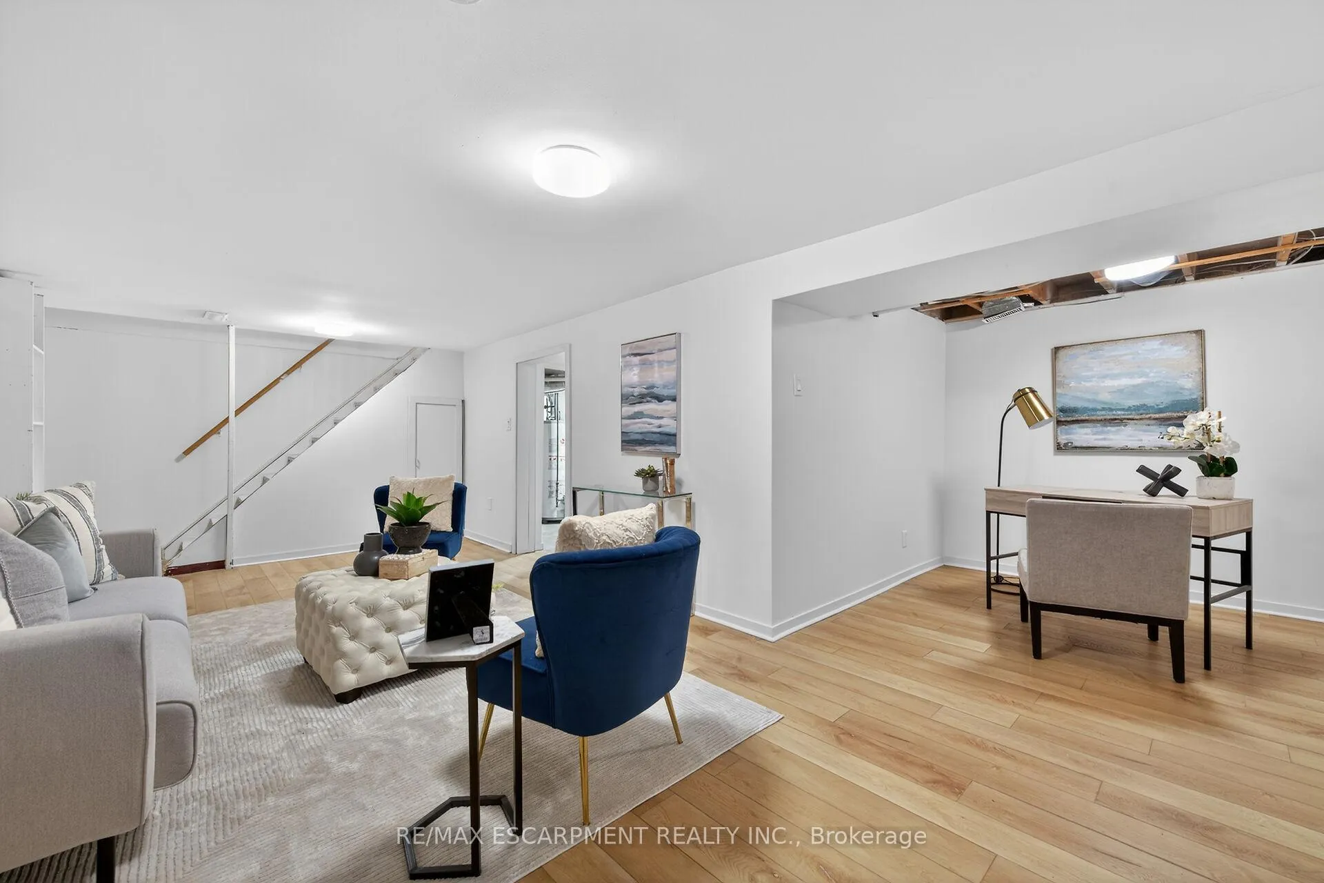 Photo 35 of 167 Darlington Drive, Hamilton, Gilbert — HOMEH