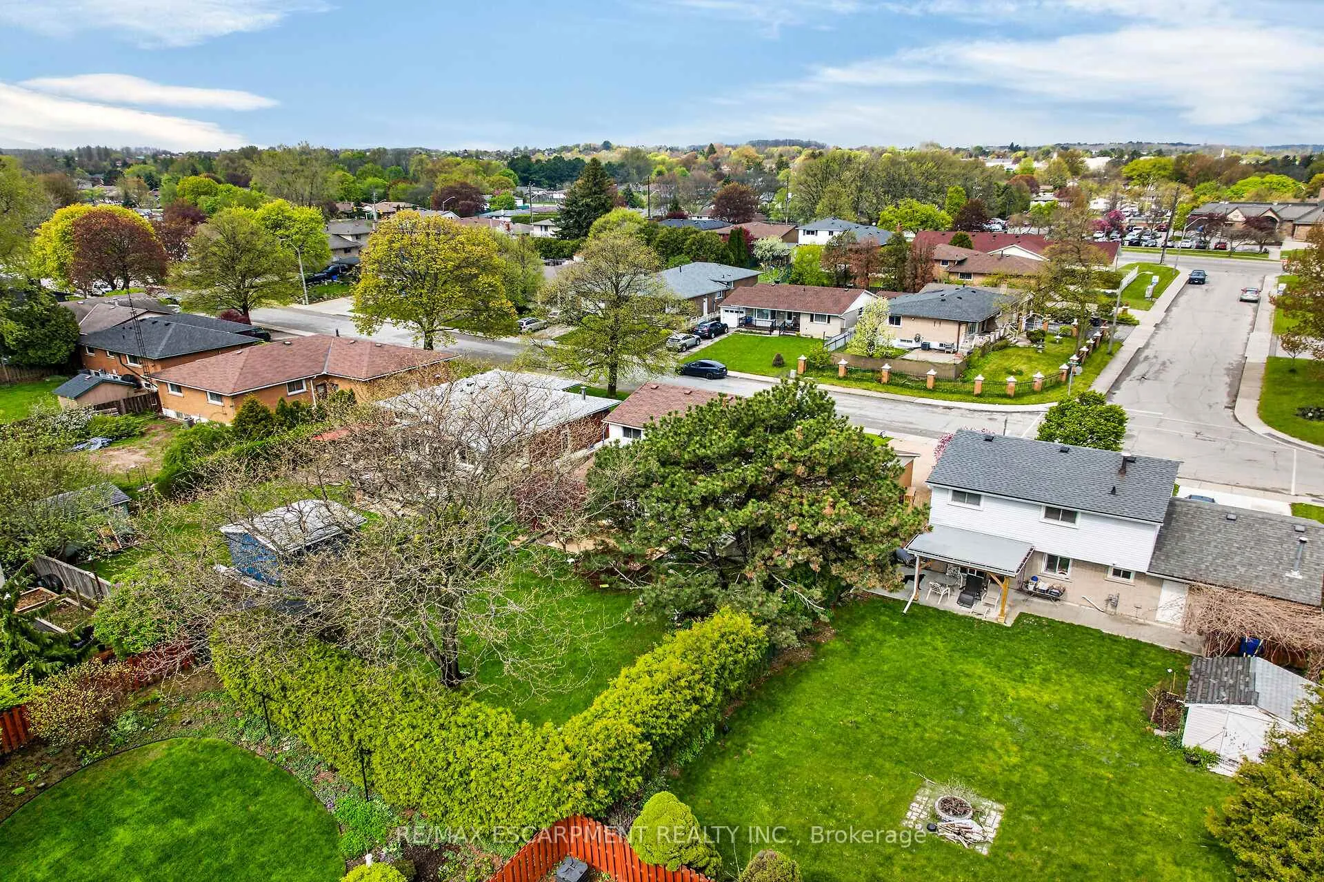 Photo 46 of 167 Darlington Drive, Hamilton, Gilbert — HOMEH
