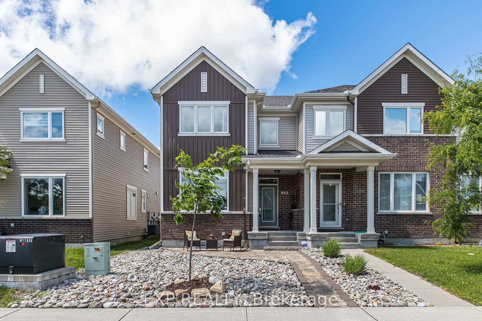 Photo 1 of 822 Horseshoe Falls Way, Ottawa, Barrhaven - Heritage Park — HOMEH