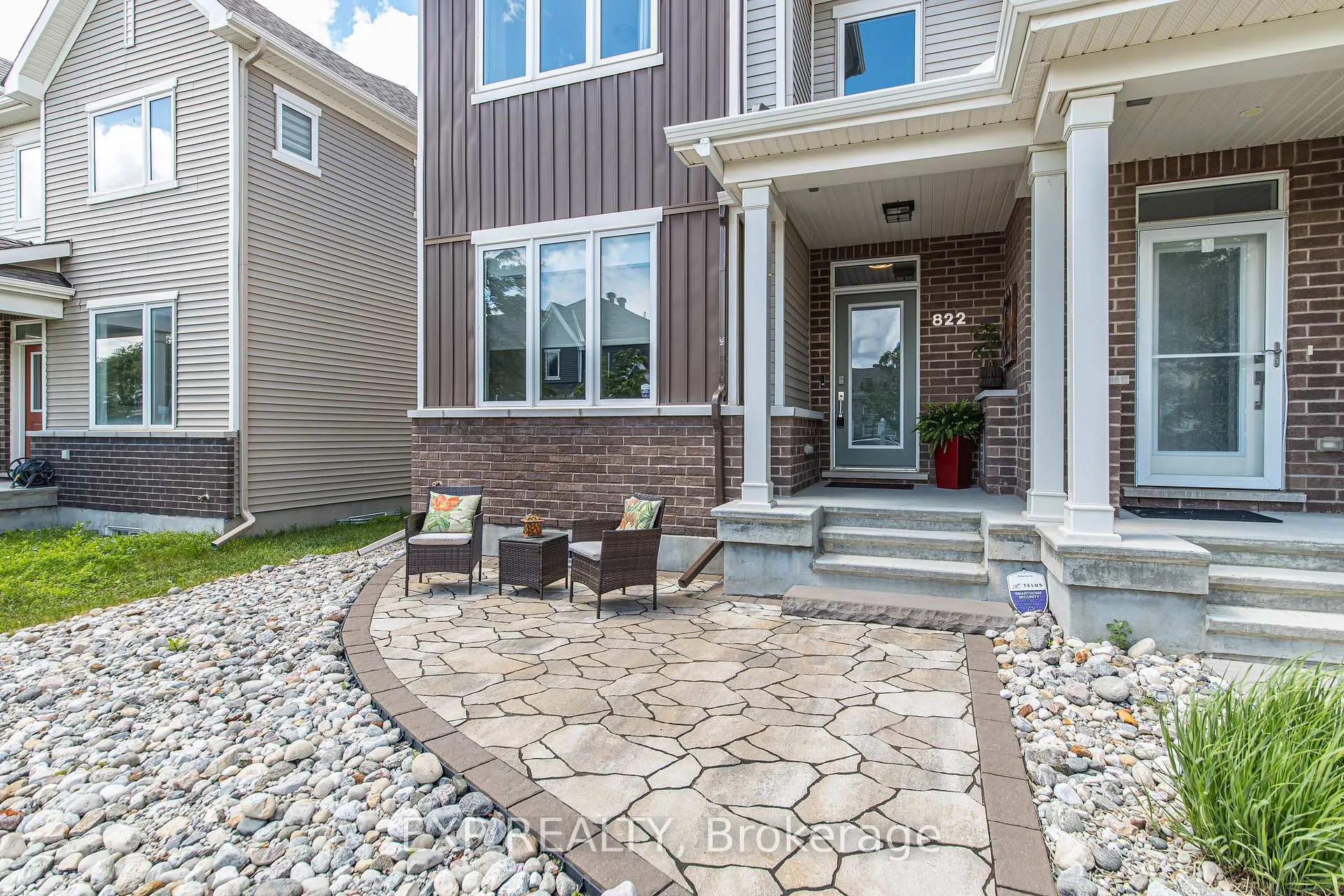 Photo 2 of 822 Horseshoe Falls Way, Ottawa, Barrhaven - Heritage Park — HOMEH
