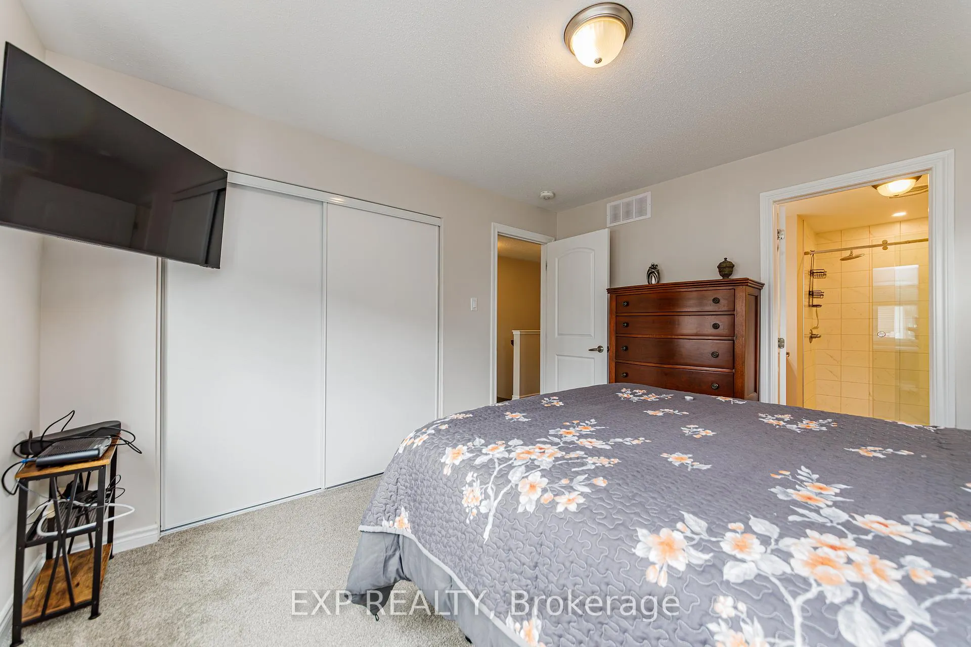 Photo 17 of 822 Horseshoe Falls Way, Ottawa, Barrhaven - Heritage Park — HOMEH