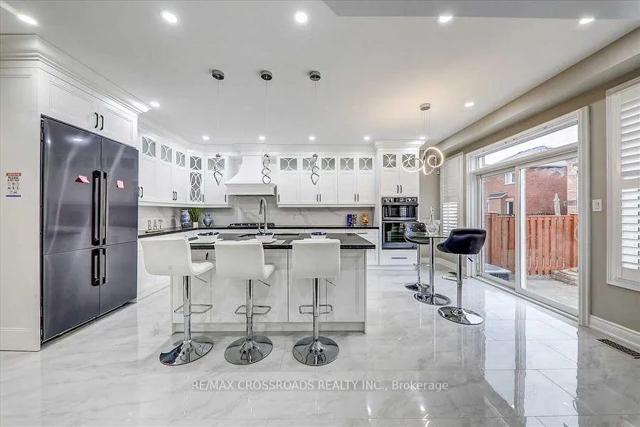 Photo 12 of 9 Geddington Crescent, Markham, Box Grove — HOMEH