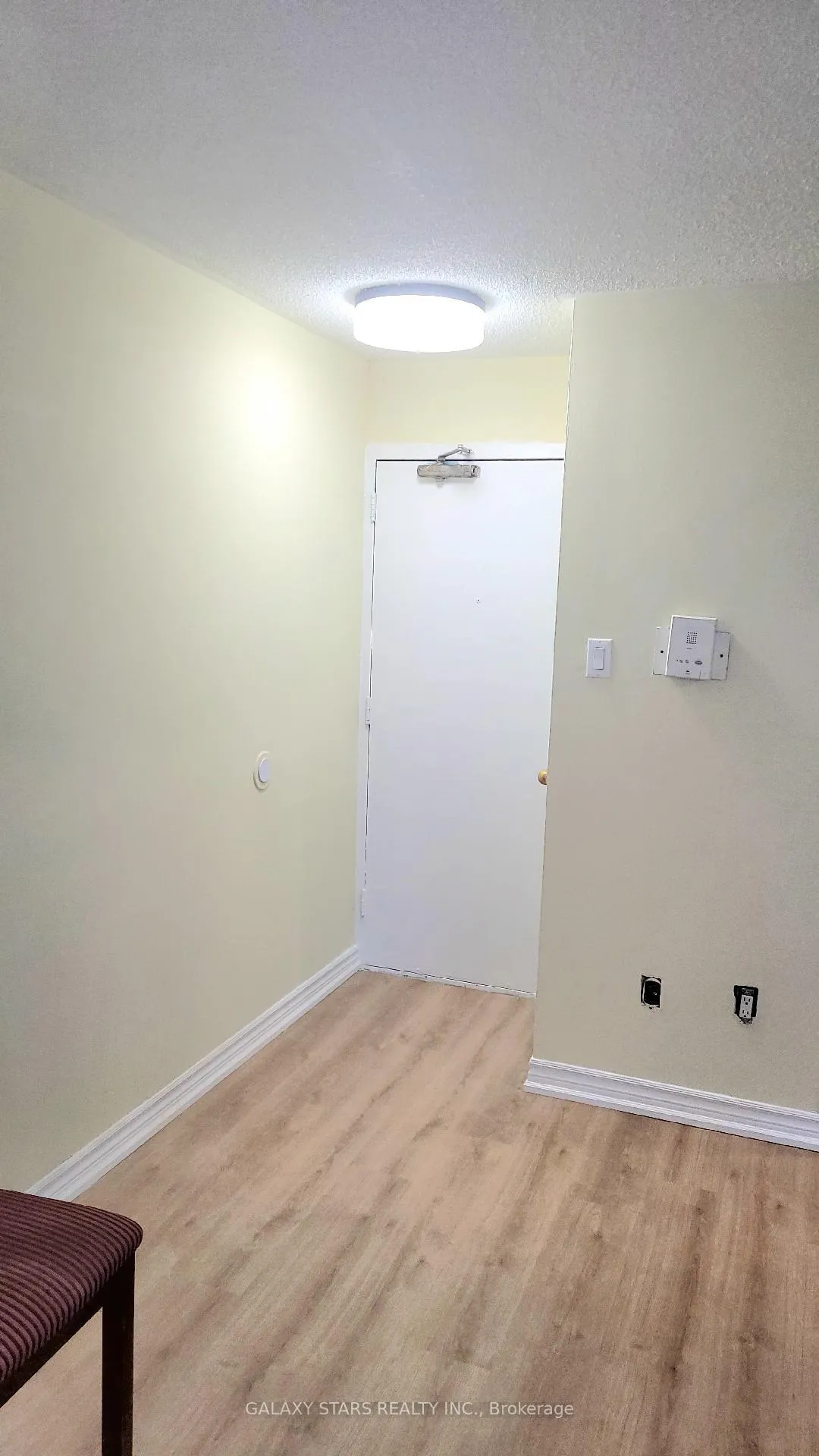 Photo 7 of Unit 304, 895 Kennedy Road, Scarborough, Ionview — HOMEH
