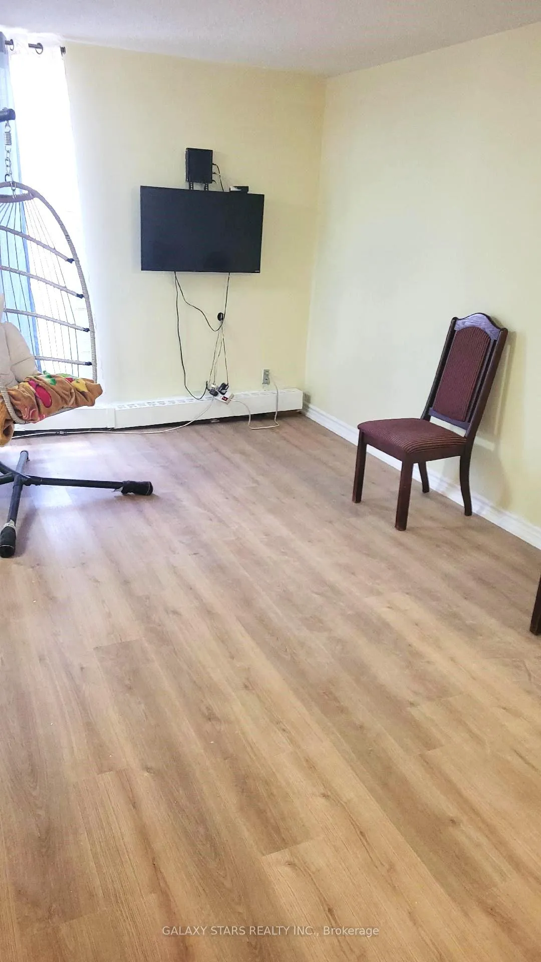 Photo 9 of Unit 304, 895 Kennedy Road, Scarborough, Ionview — HOMEH