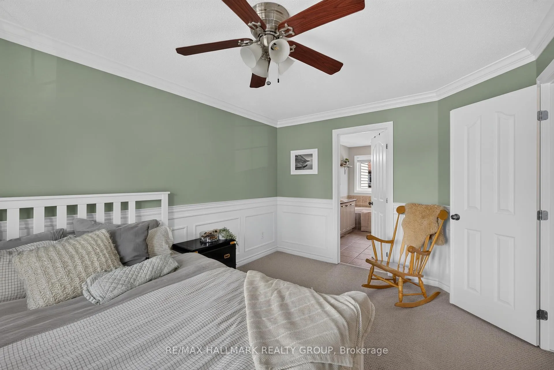 Photo 28 of 460 Grey Seal Circle, Ottawa, Riverside South/Gloucester Glen — HOMEH
