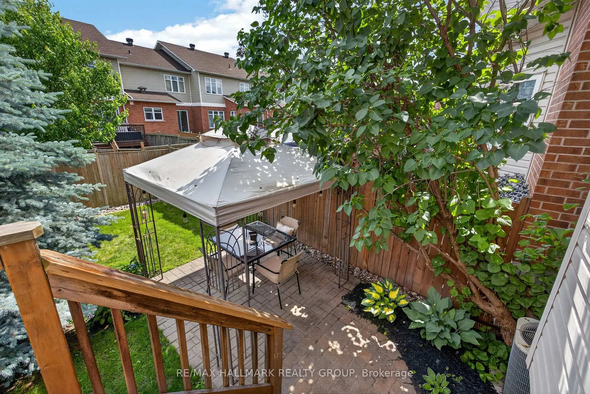 Photo 44 of 460 Grey Seal Circle, Ottawa, Riverside South/Gloucester Glen — HOMEH