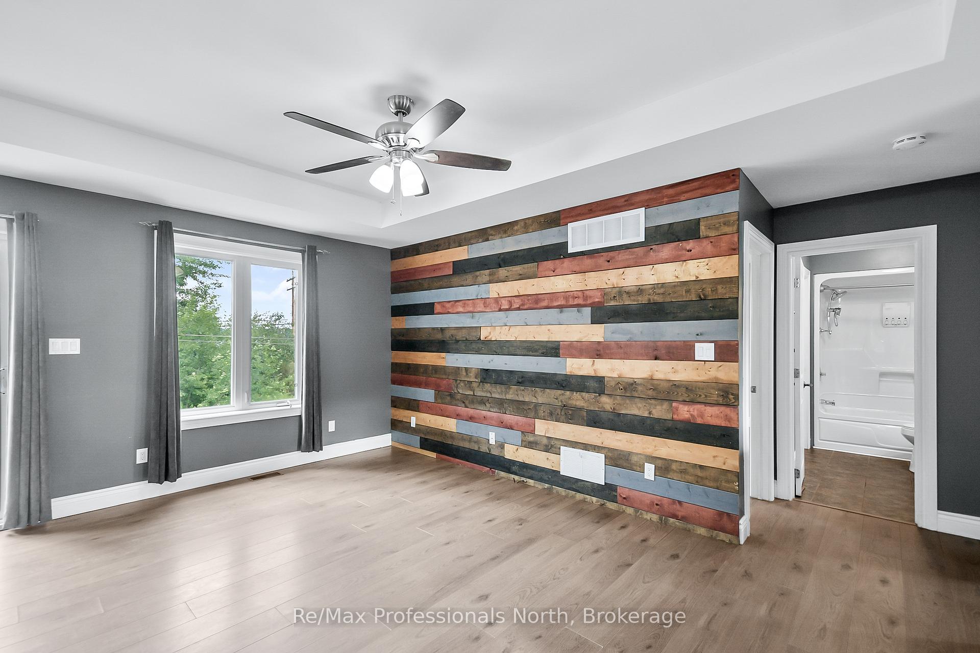 Photo 7 of 210 Mcpherson Street, Gravenhurst, Muskoka (S) — HOMEH