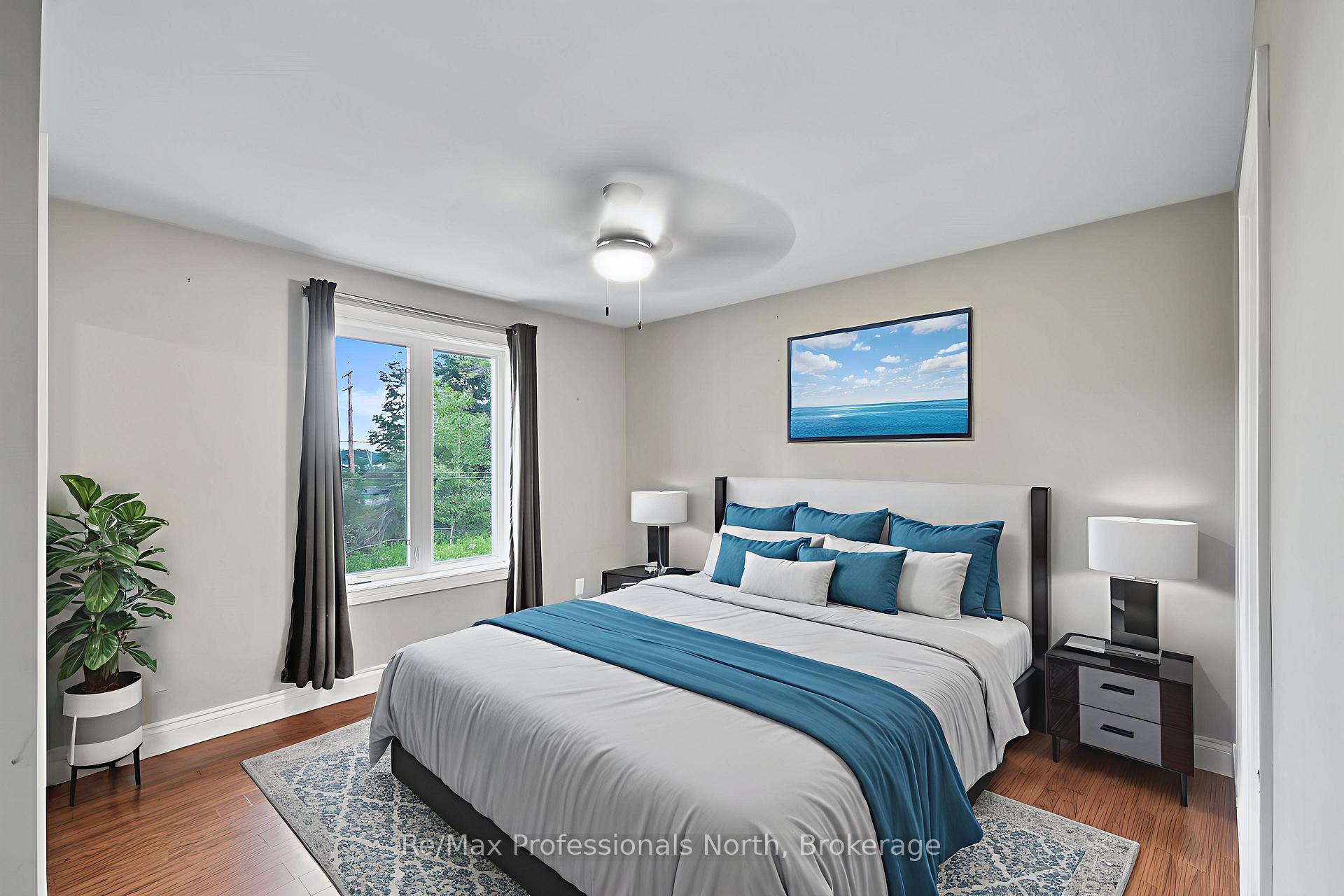 Photo 12 of 210 Mcpherson Street, Gravenhurst, Muskoka (S) — HOMEH