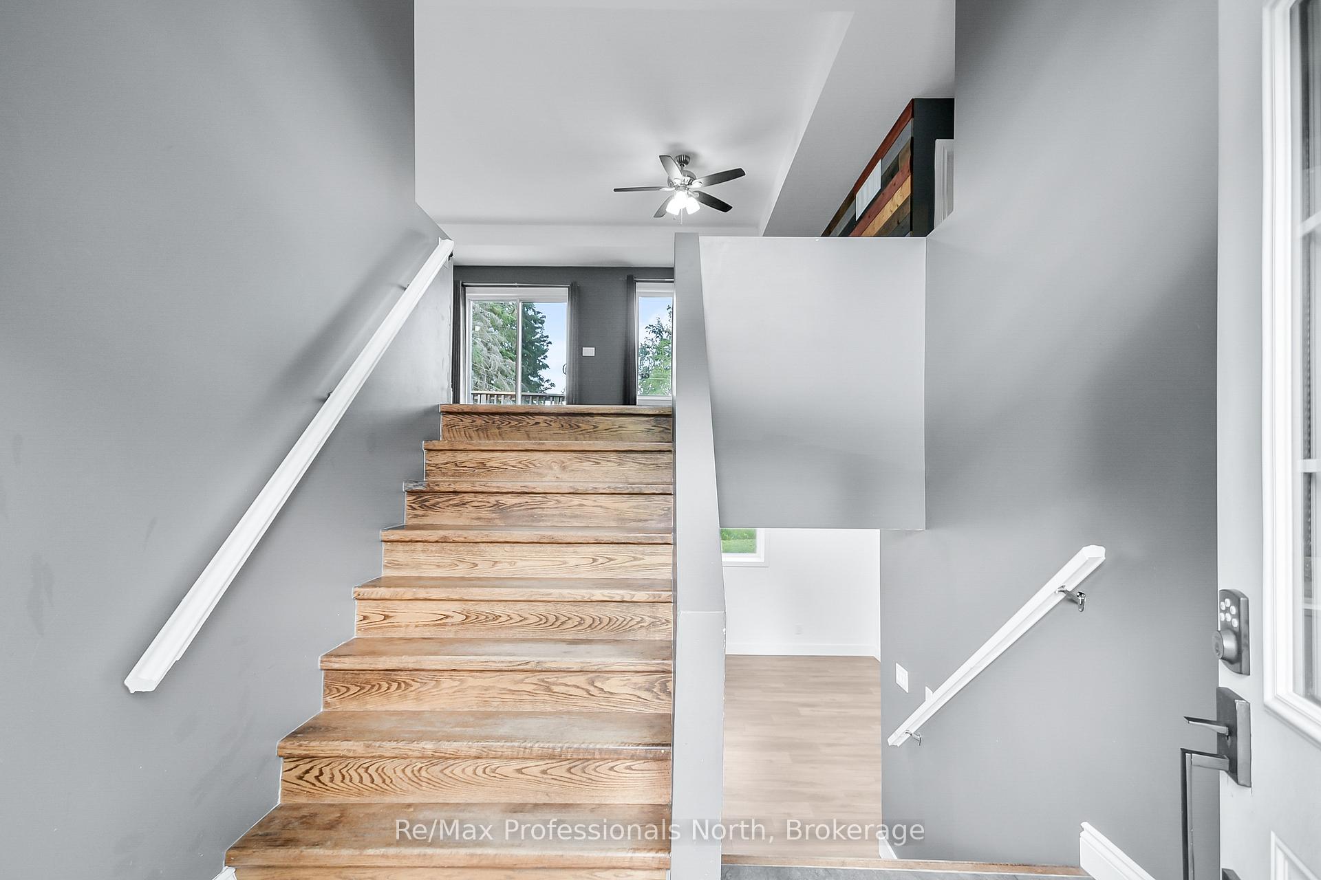 Photo 18 of 210 Mcpherson Street, Gravenhurst, Muskoka (S) — HOMEH