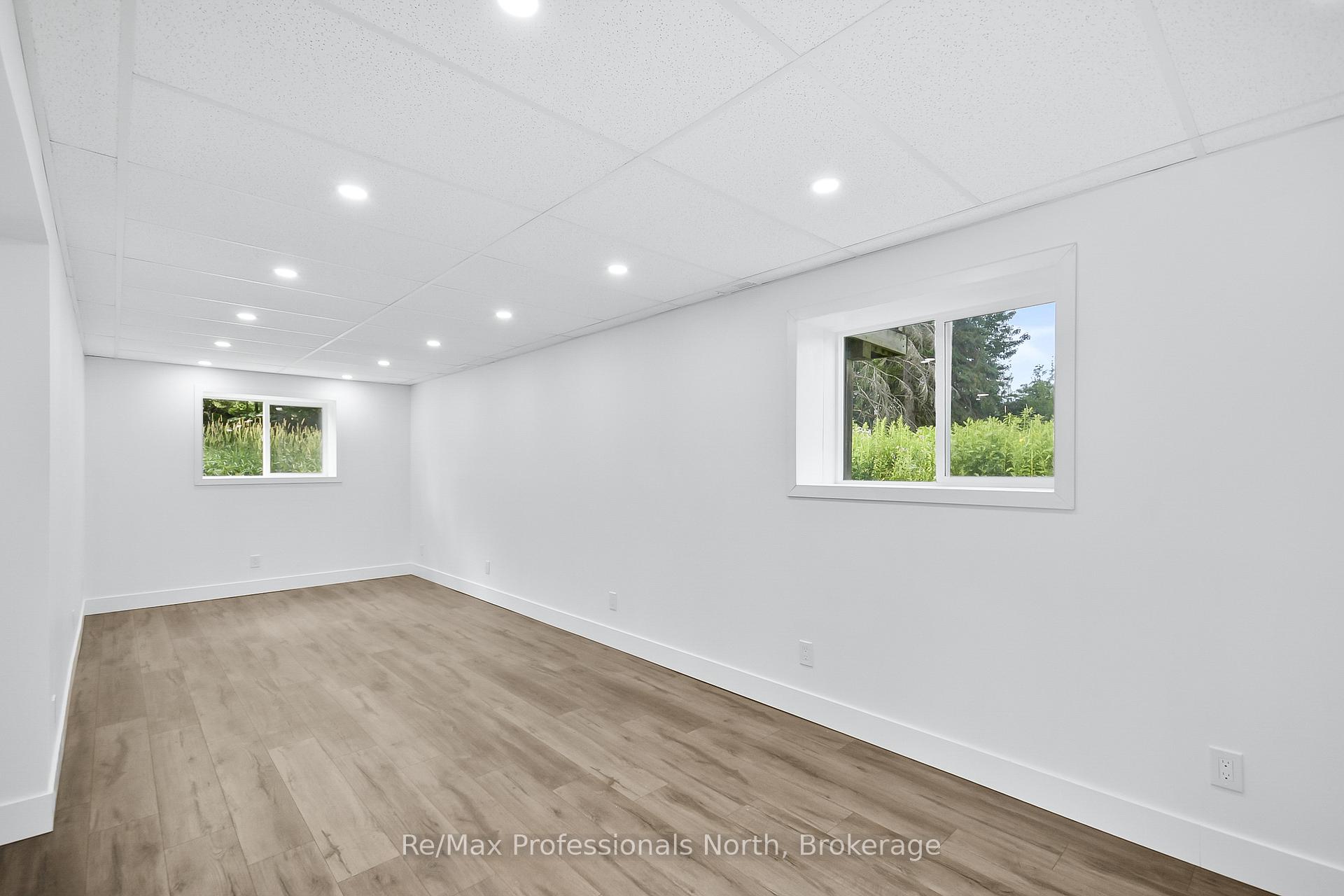 Photo 20 of 210 Mcpherson Street, Gravenhurst, Muskoka (S) — HOMEH