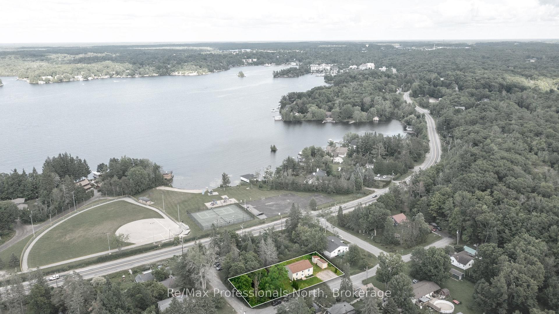 Photo 33 of 210 Mcpherson Street, Gravenhurst, Muskoka (S) — HOMEH