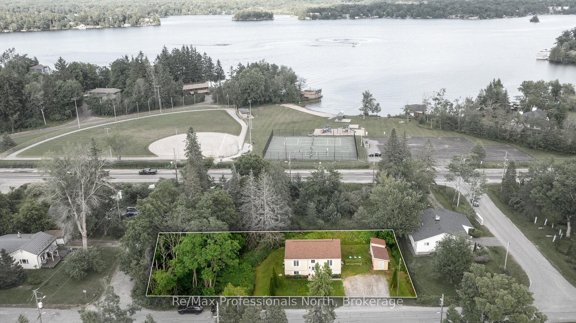 Photo 38 of 210 Mcpherson Street, Gravenhurst, Muskoka (S) — HOMEH