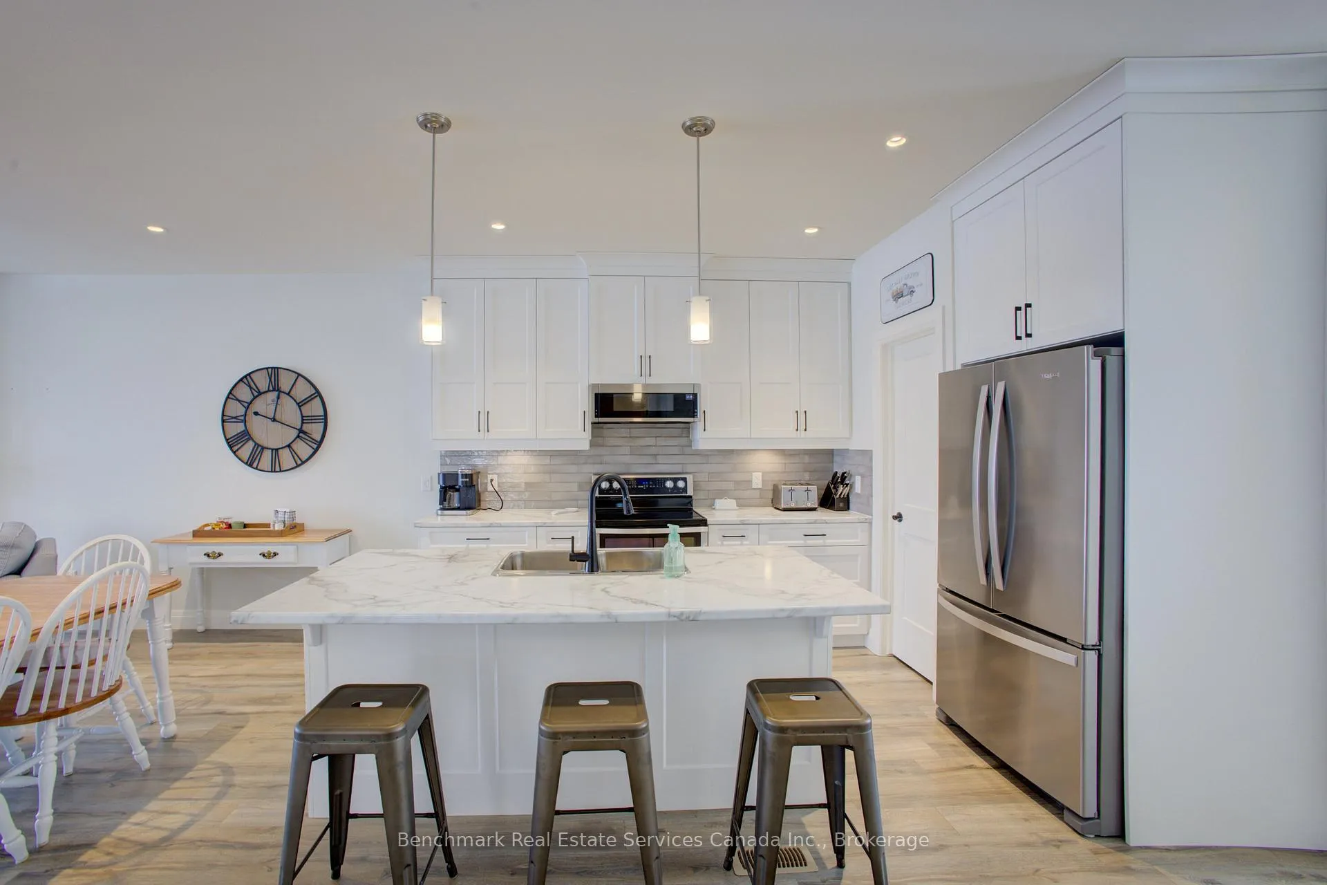 Photo 11 of 160 Ridgewood Crescent, St. Marys — HOMEH