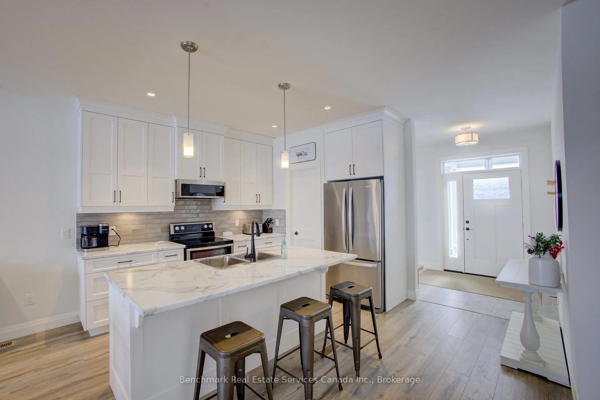 Photo 12 of 160 Ridgewood Crescent, St. Marys — HOMEH