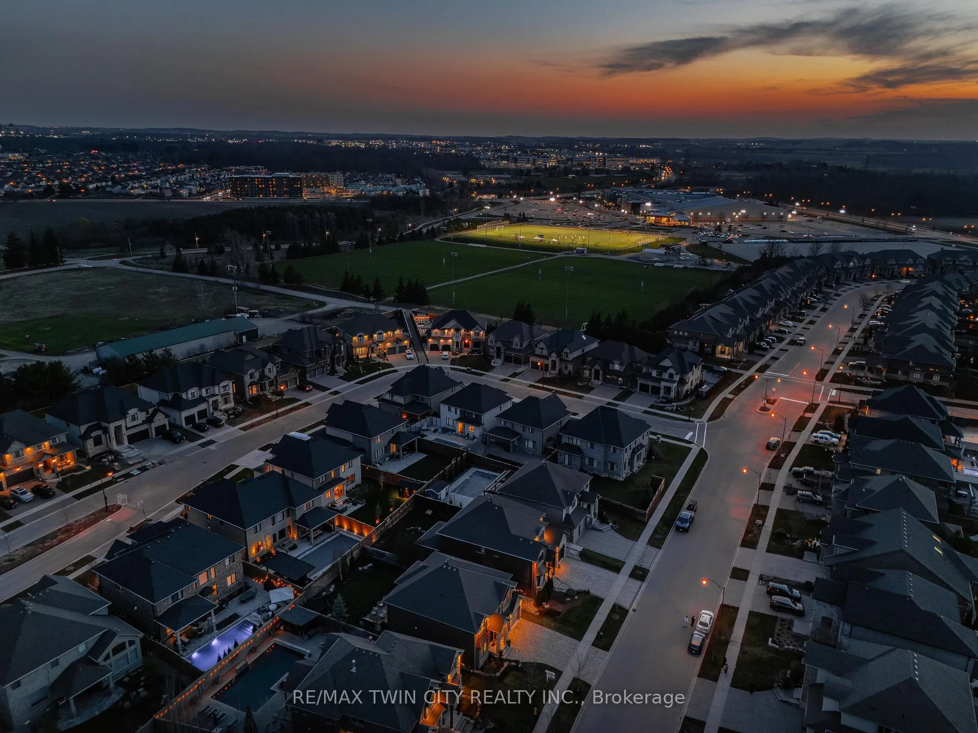 Photo 50 of 325 Deerfoot Trail, Waterloo, Eastbridge — HOMEH