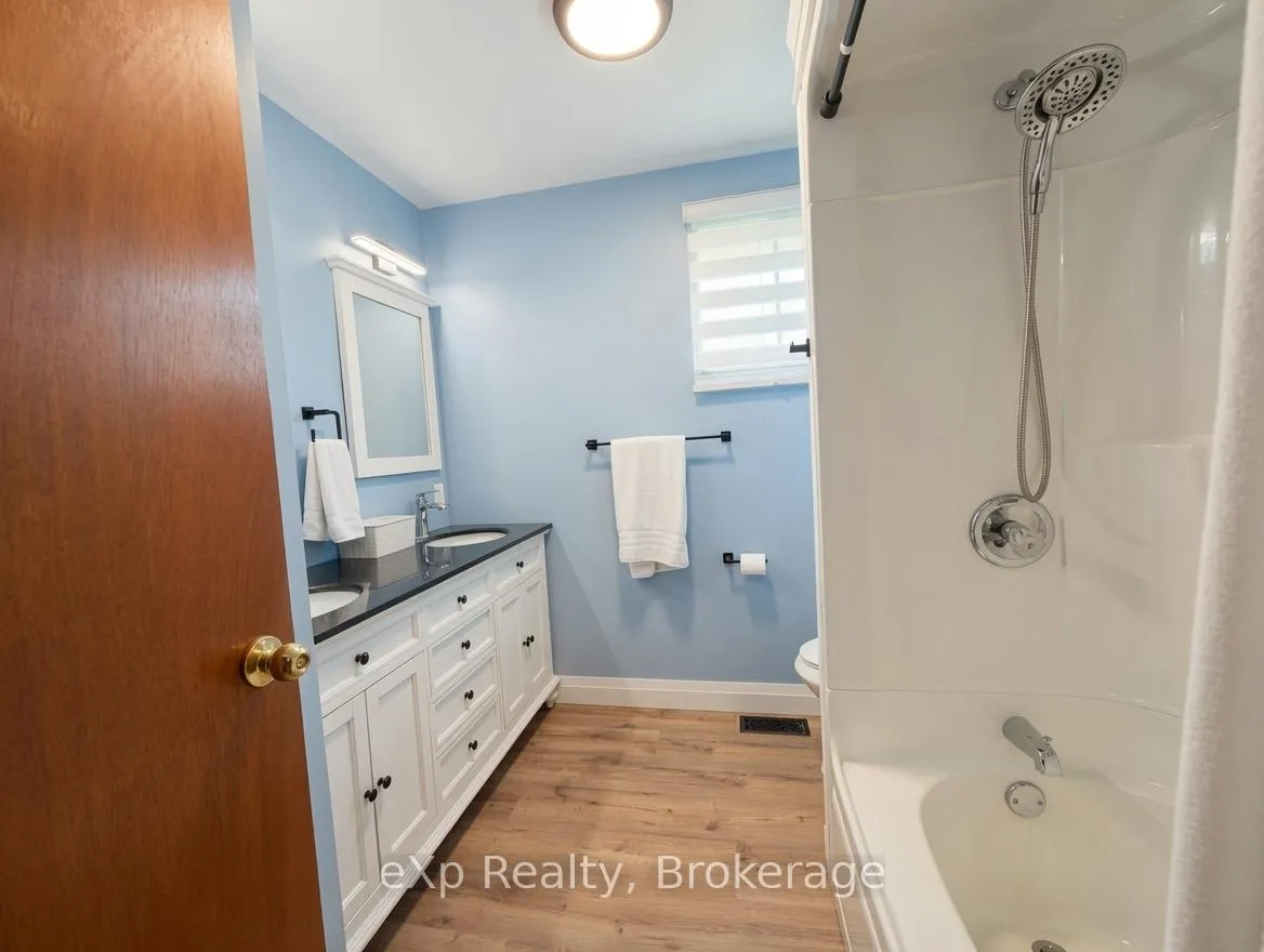 Photo 6 of 255351 Concession 1 Road, Chatsworth — HOMEH