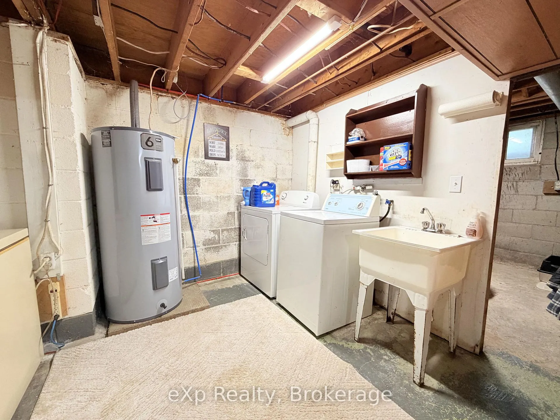 Photo 10 of 255351 Concession 1 Road, Chatsworth — HOMEH