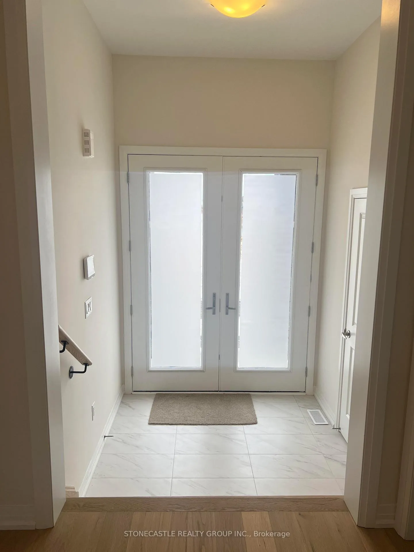 Photo 2 of 1657 Charcoal Crescent, Pickering, Rural Pickering — HOMEH