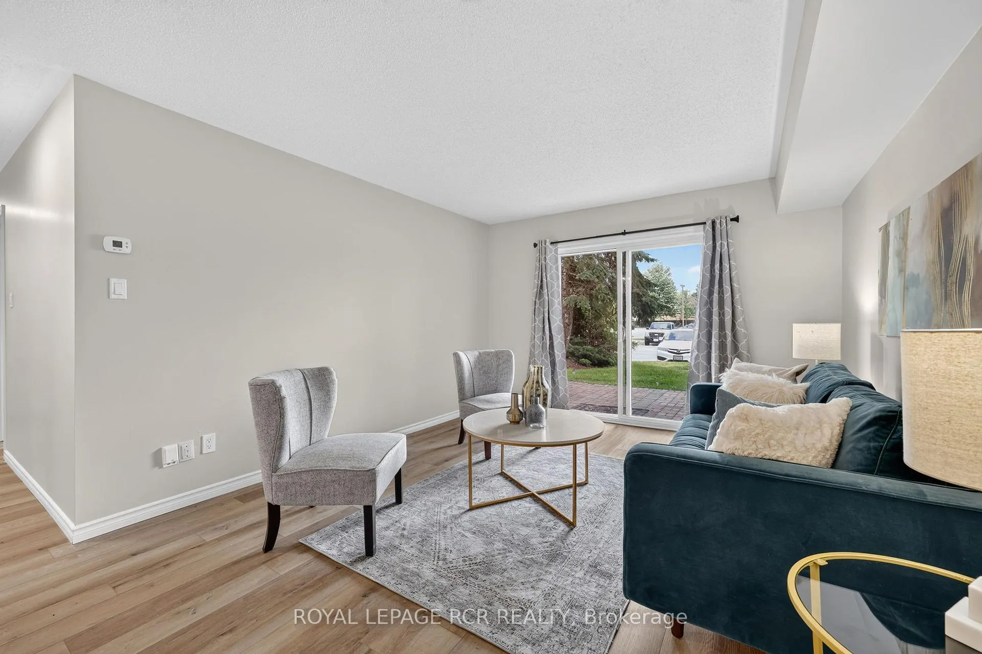 Photo 12 of Unit 113, 247 King Street N, New Tecumseth, Alliston — HOMEH