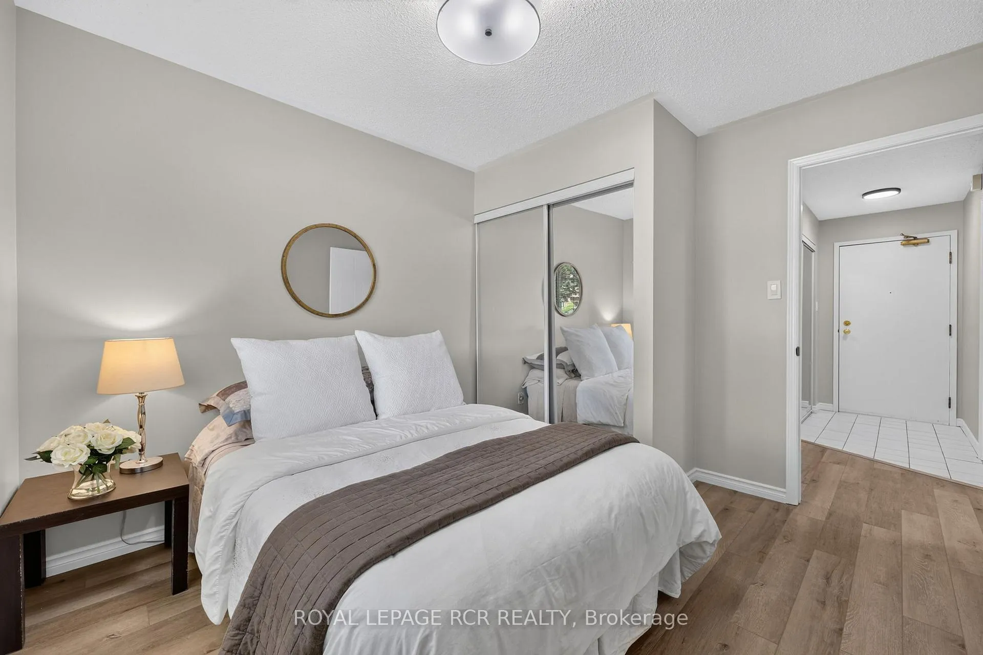 Photo 17 of Unit 113, 247 King Street N, New Tecumseth, Alliston — HOMEH
