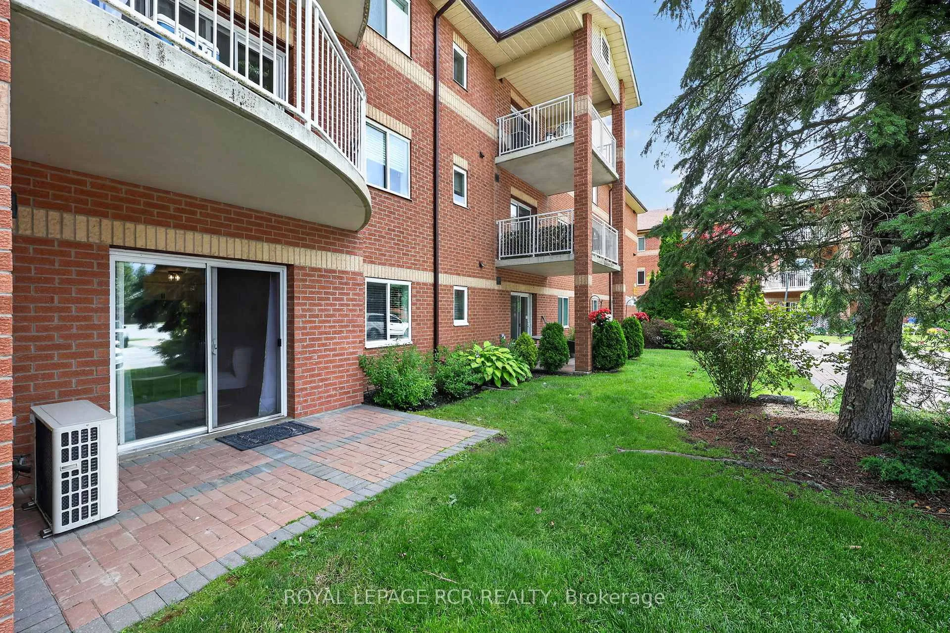 Photo 22 of Unit 113, 247 King Street N, New Tecumseth, Alliston — HOMEH