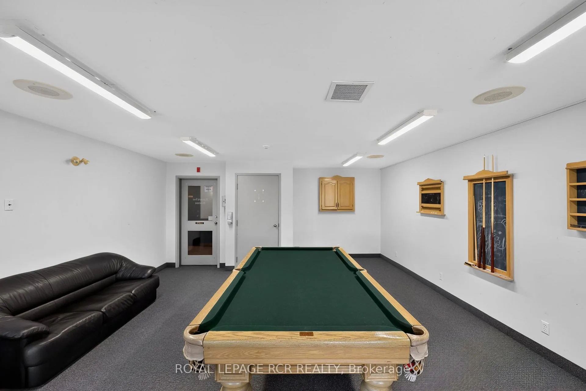 Photo 30 of Unit 113, 247 King Street N, New Tecumseth, Alliston — HOMEH