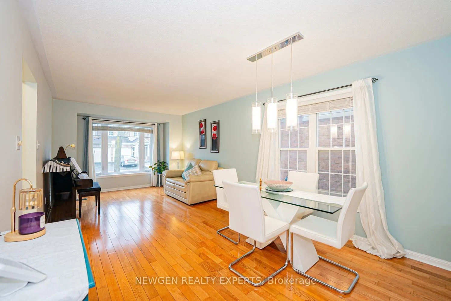 Photo 14 of 14 Mendoza Drive, Brampton, Fletcher's Meadow — HOMEH