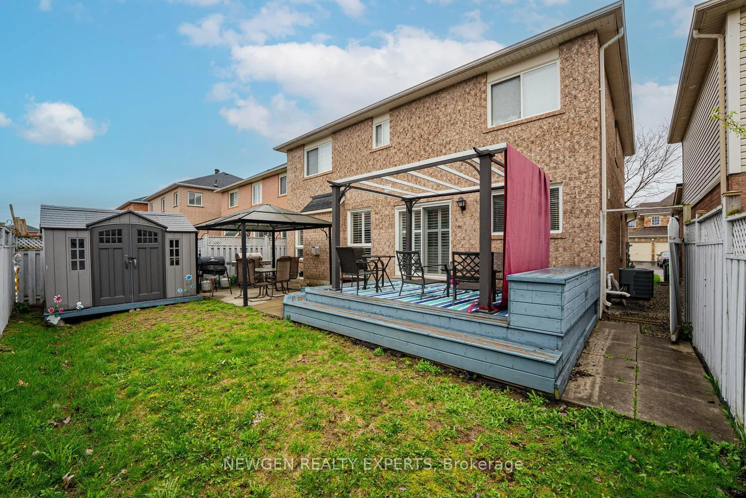 Photo 45 of 14 Mendoza Drive, Brampton, Fletcher's Meadow — HOMEH