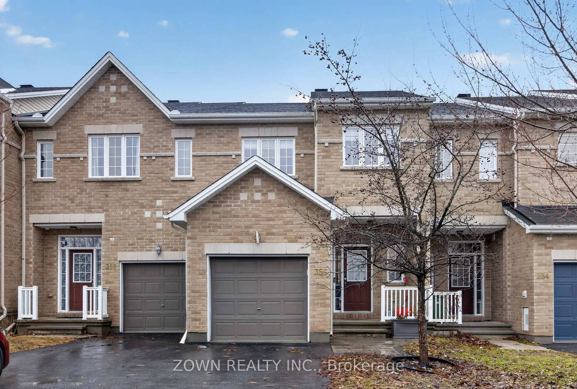 Front of 356 Kingbrook Drive